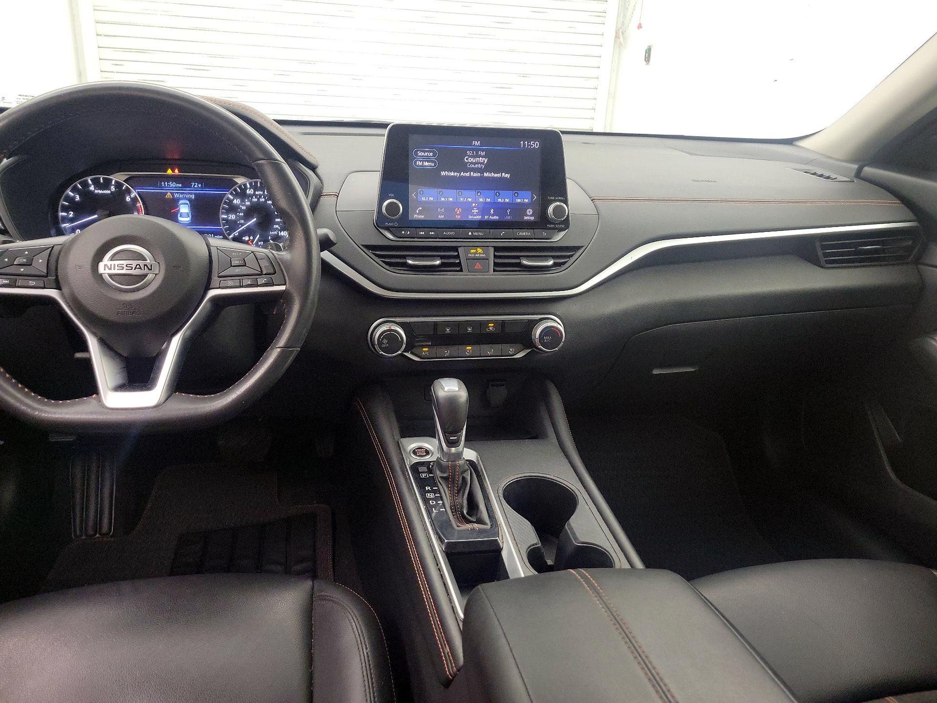 Thumbnail: 2022 Nissan Altima - 9