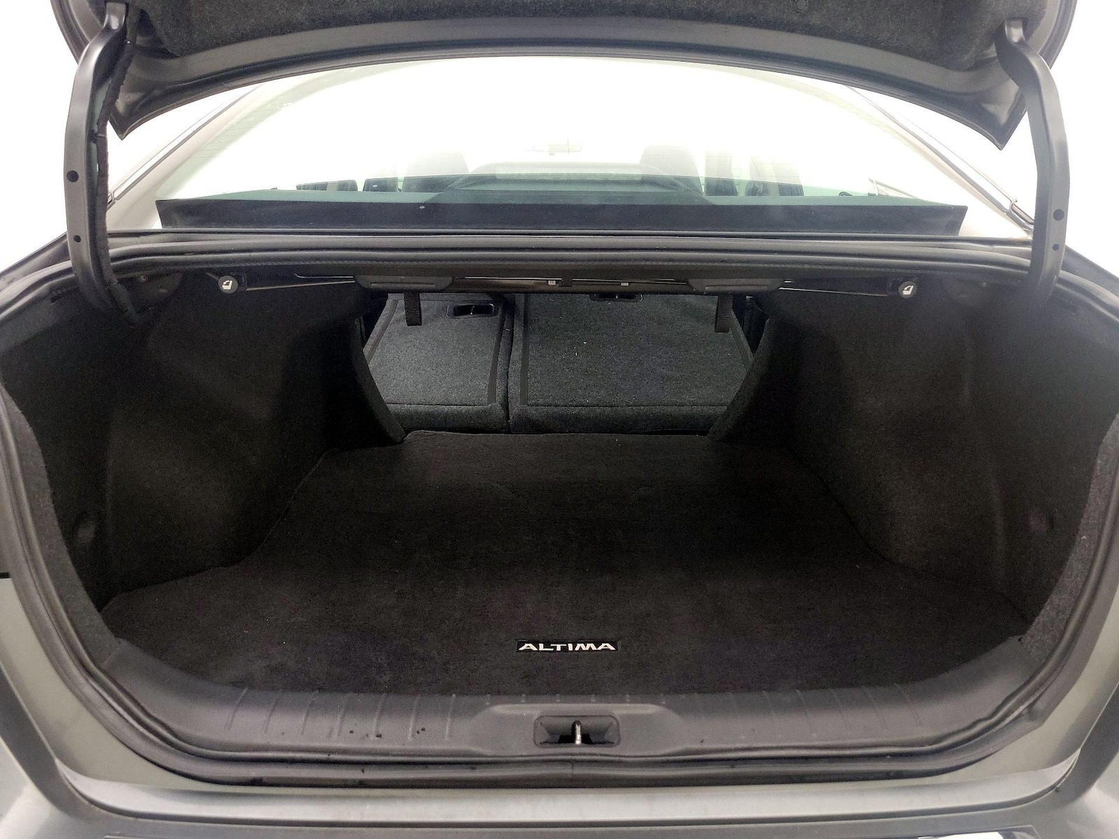 2022 Nissan Altima SR - Photo 22