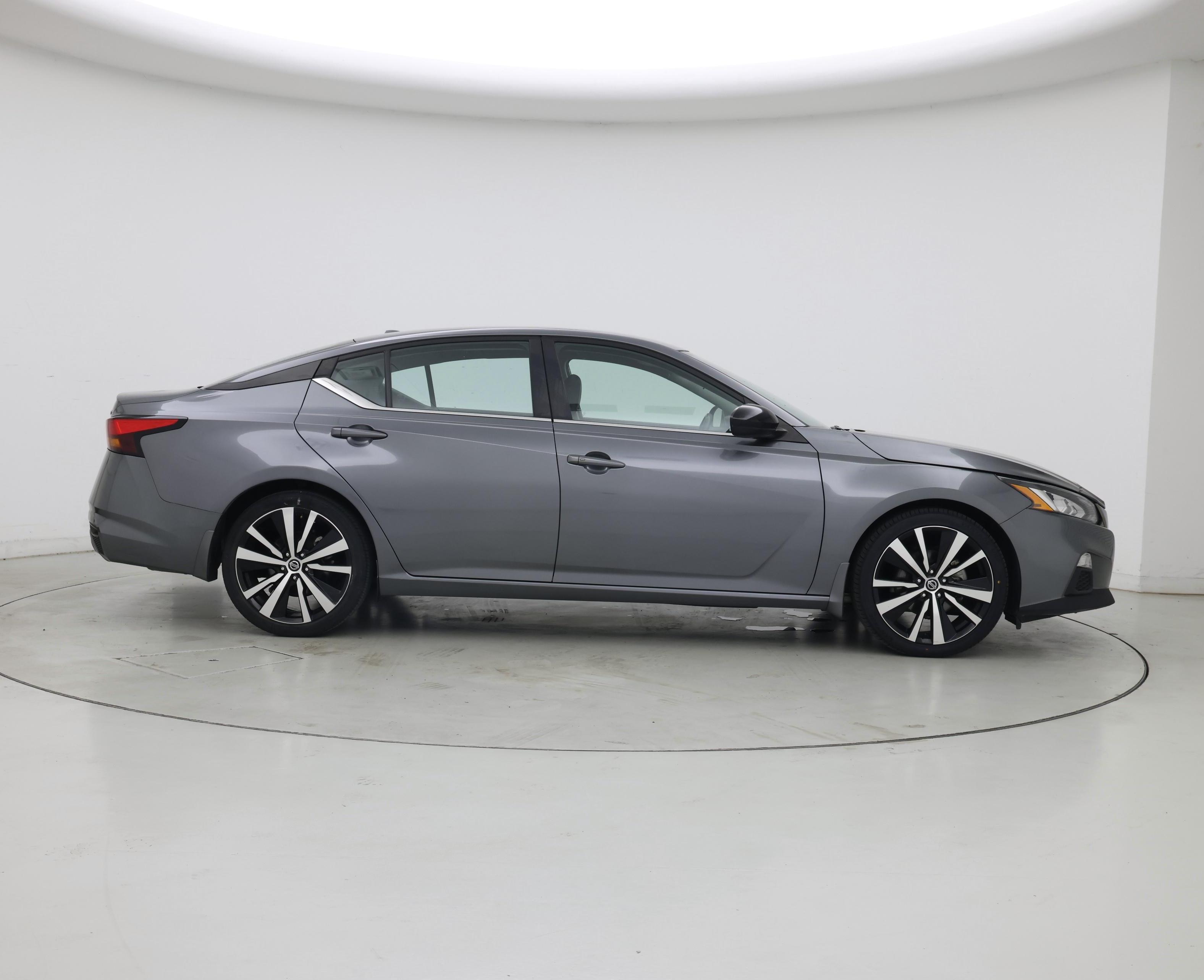Thumbnail: 2022 Nissan Altima - 7