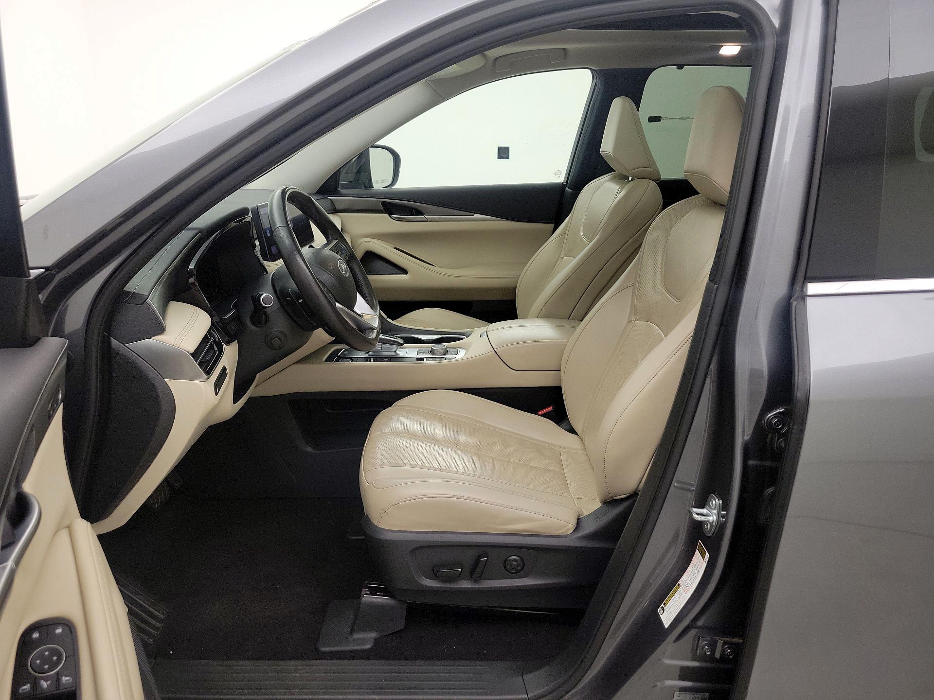 Thumbnail: 2023 INFINITI QX60 - 11