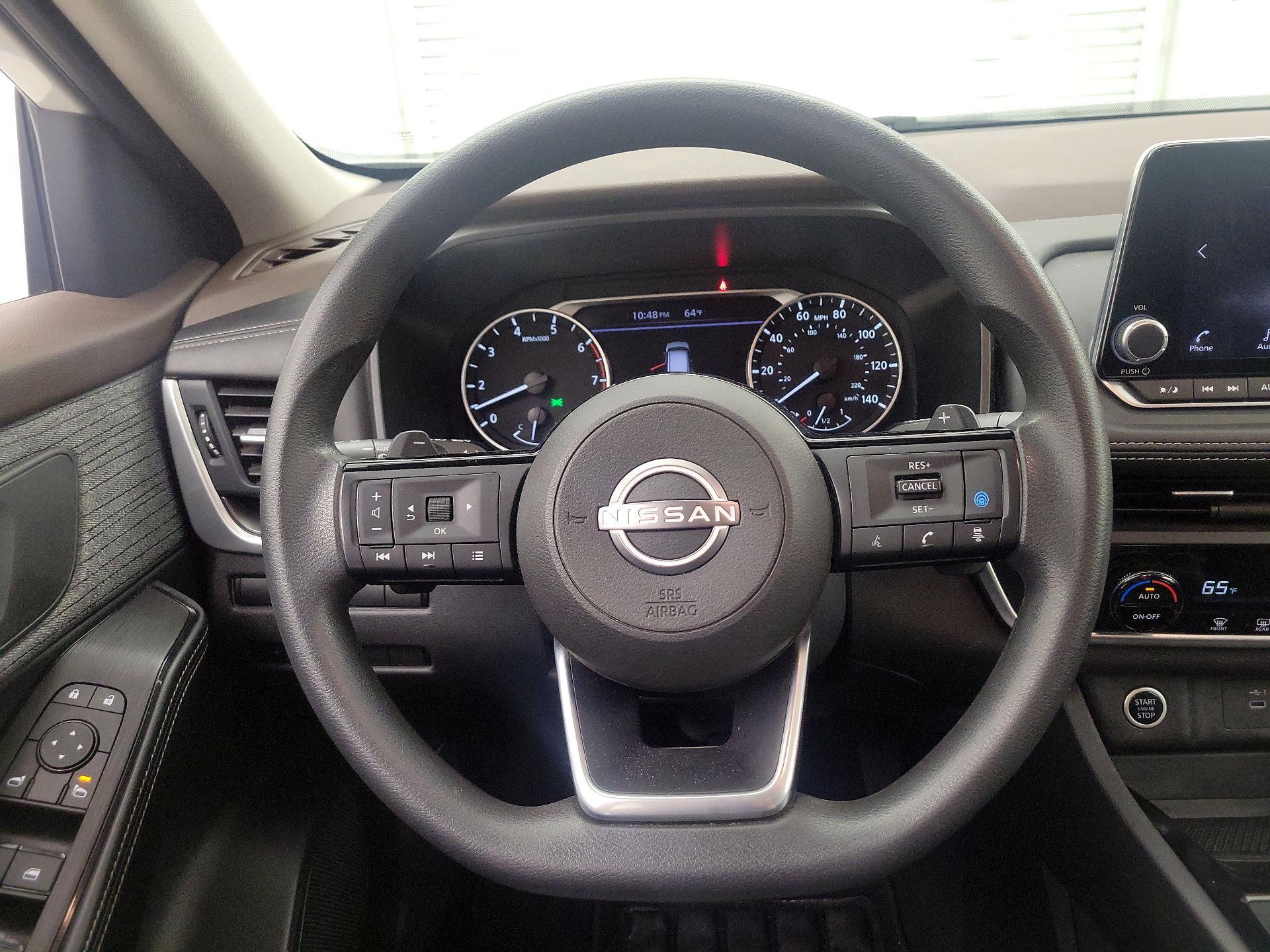 Thumbnail: 2023 Nissan Rogue - 10