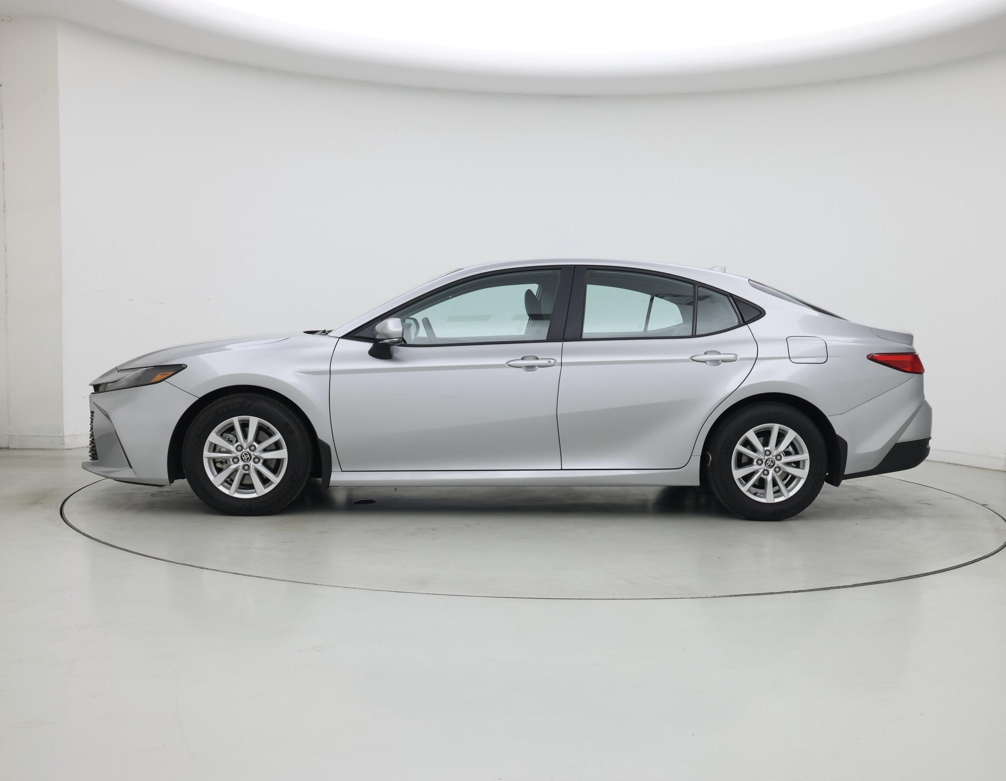 Thumbnail: 2025 Toyota Camry - 3