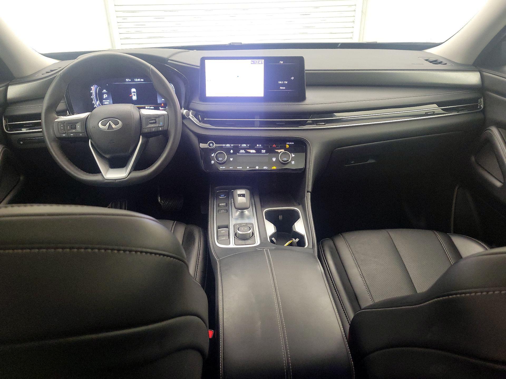 Thumbnail: 2023 INFINITI QX60 - 9