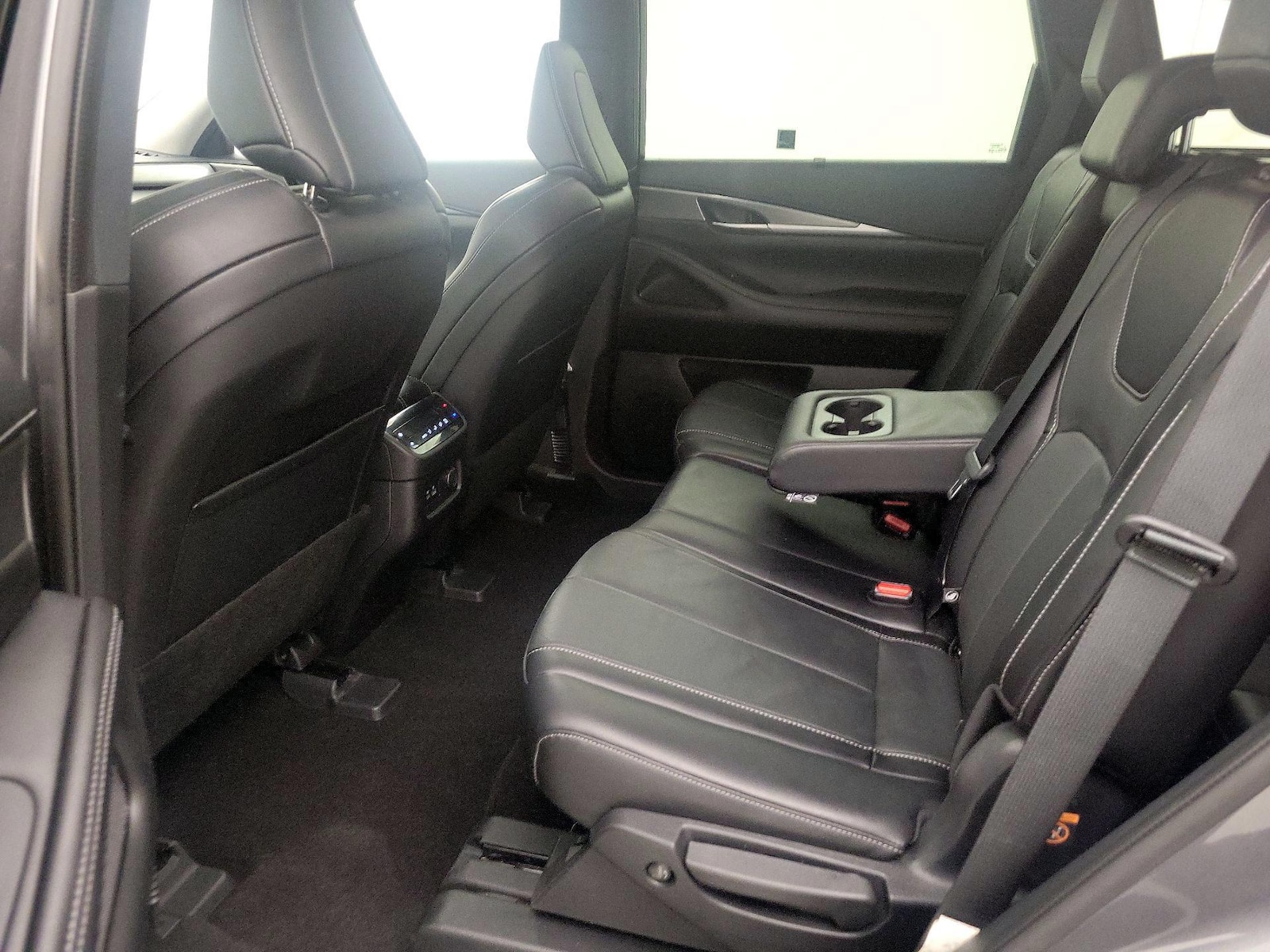 2023 INFINITI QX60 LUXE - Photo 22