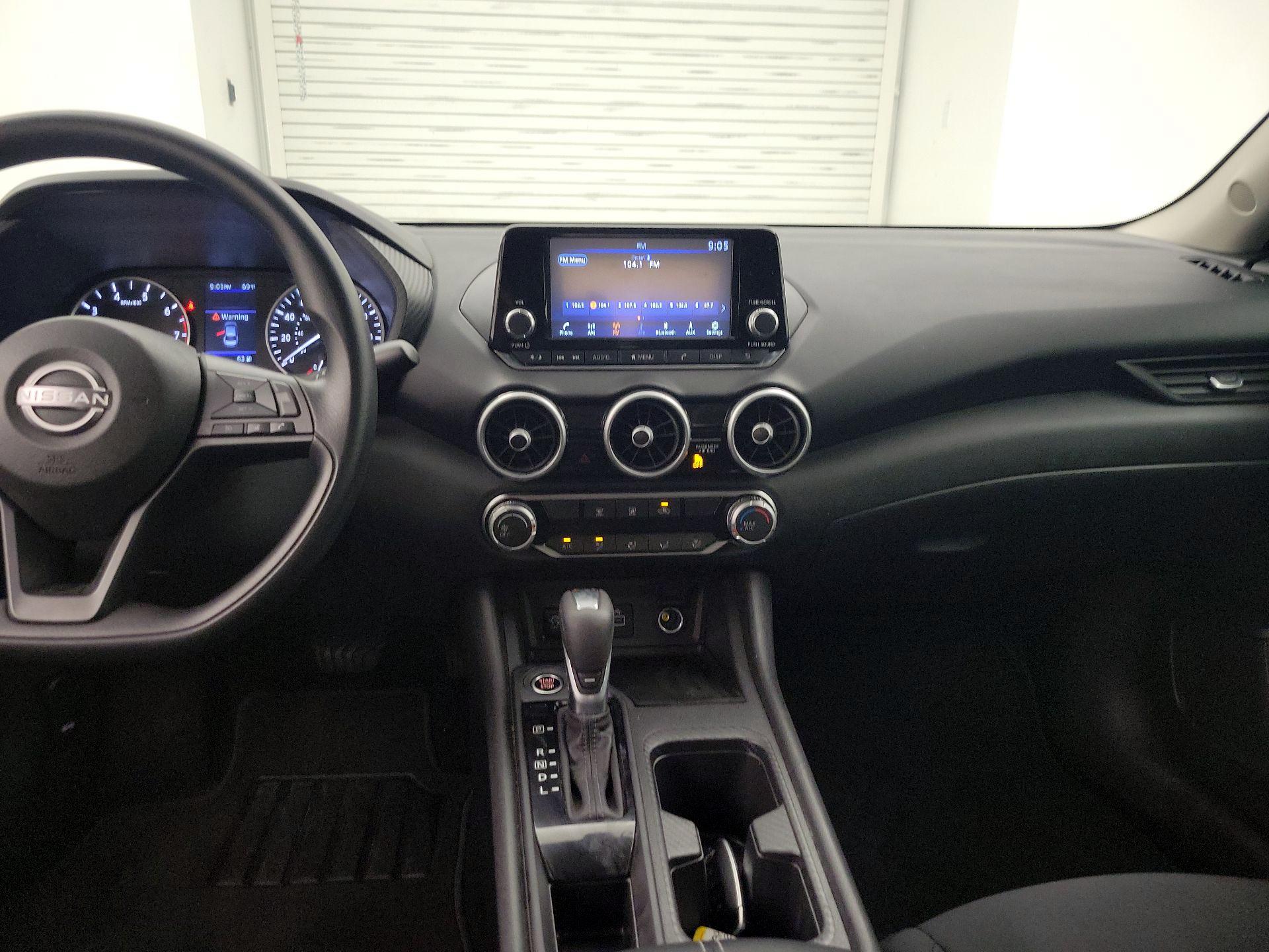 Thumbnail: 2024 Nissan Sentra - 9