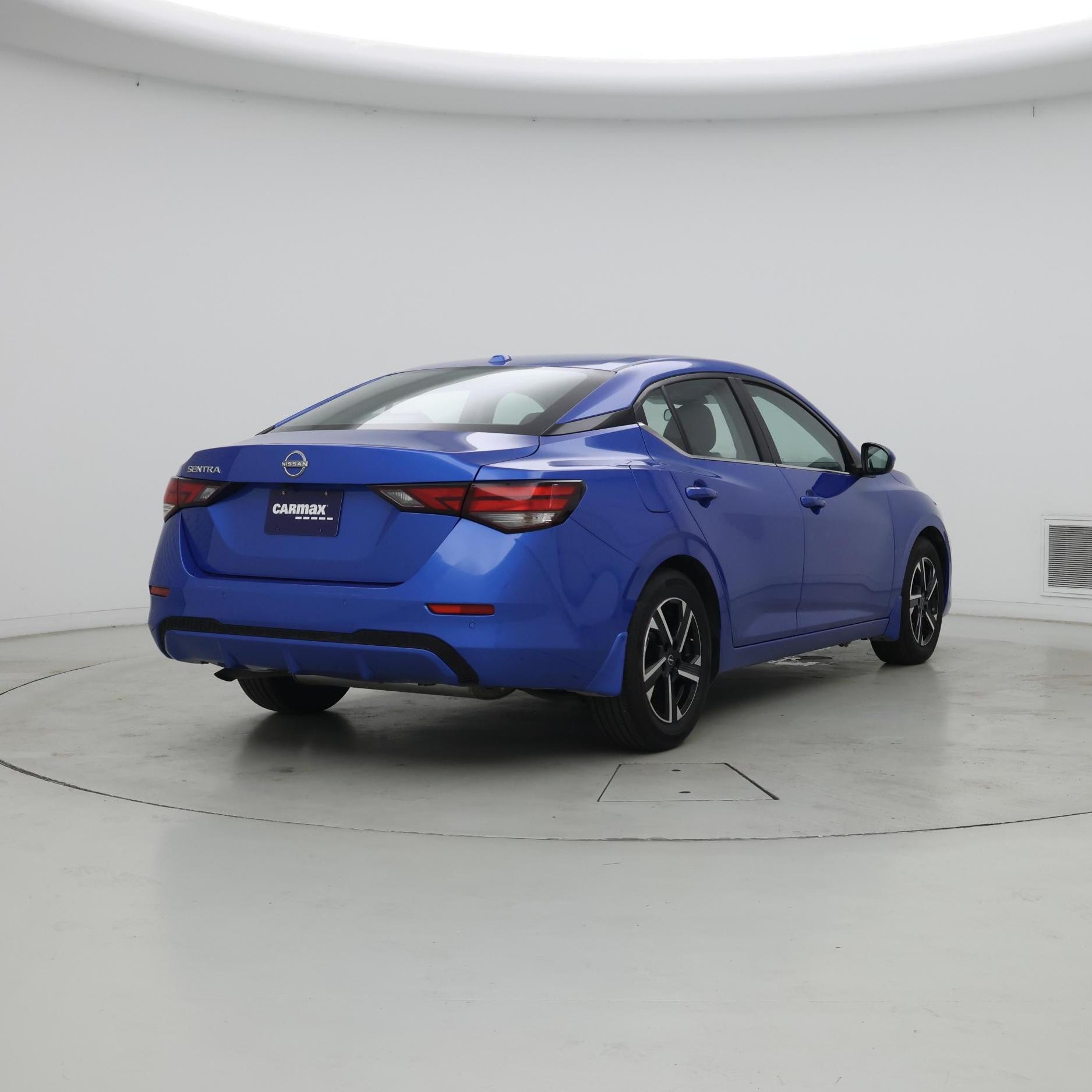 Thumbnail: 2025 Nissan Sentra - 8