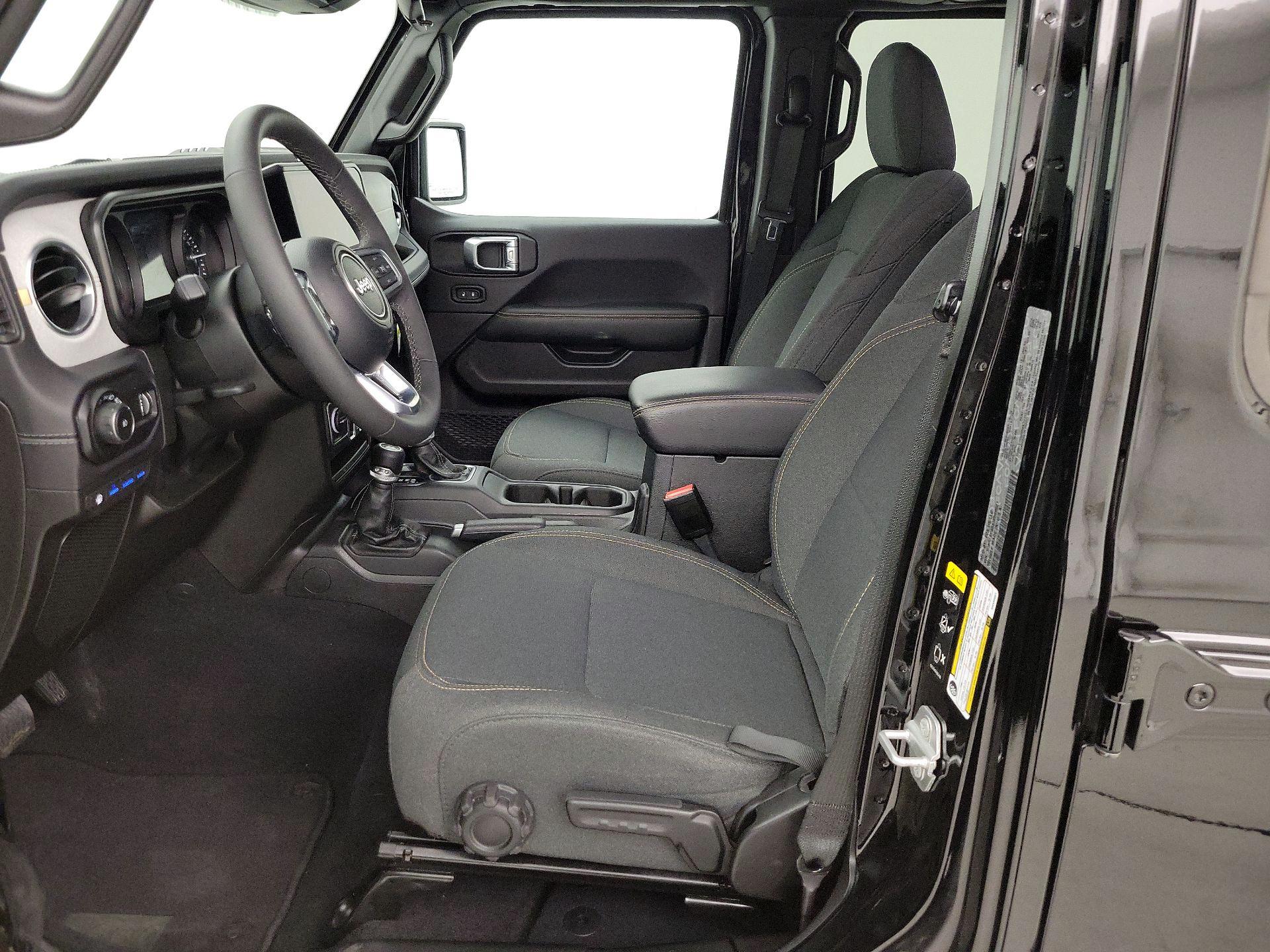 Thumbnail: 2025 Jeep Wrangler - 11