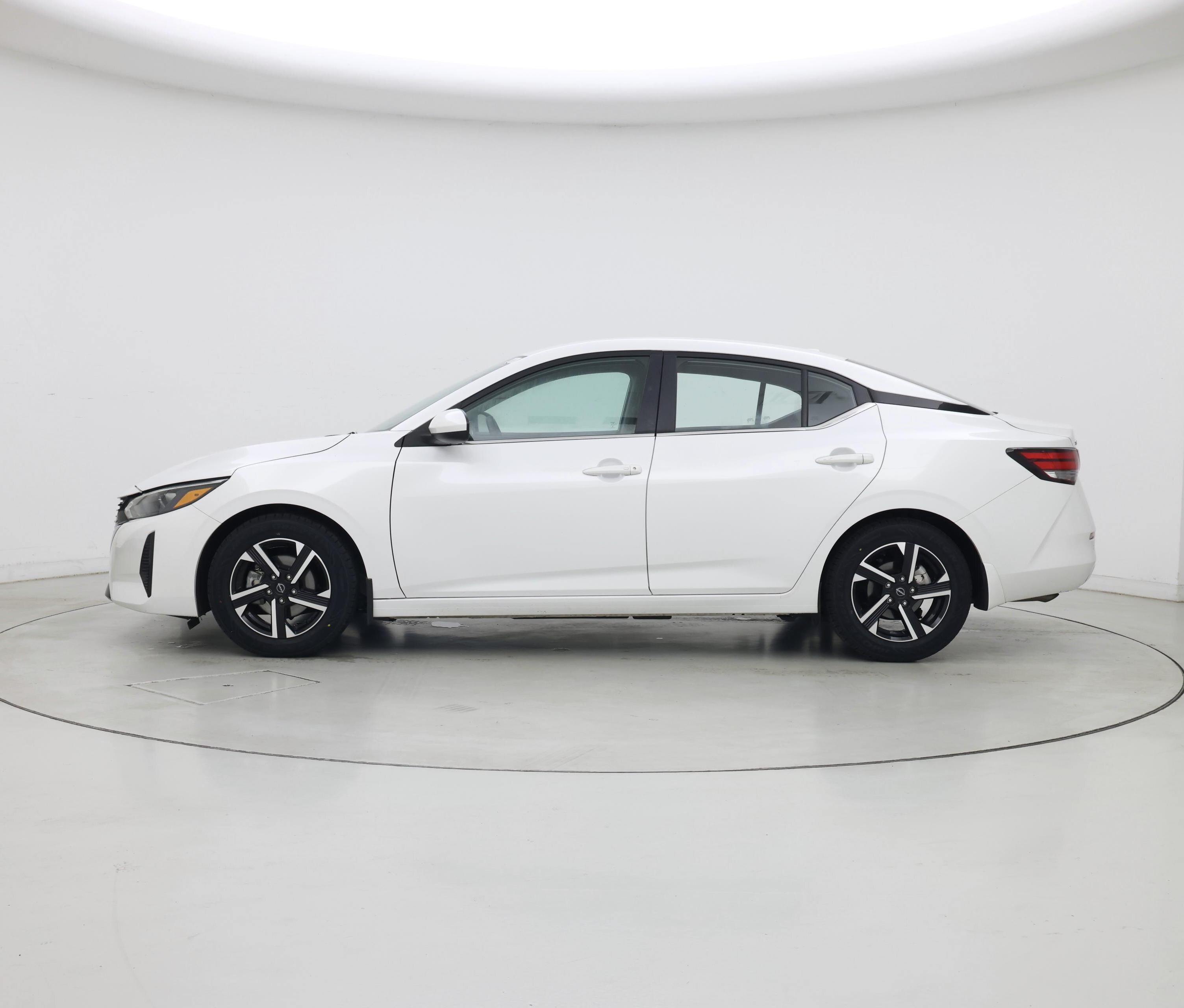 Thumbnail: 2025 Nissan Sentra - 3