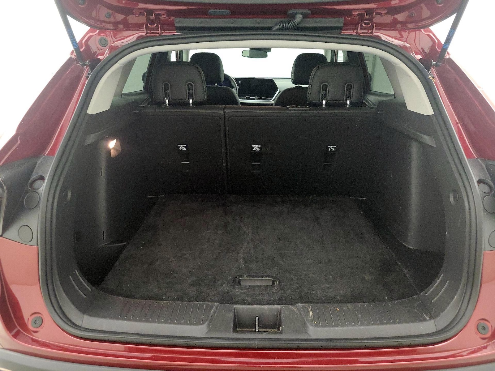2025 Chevrolet Trax LT - Photo 21
