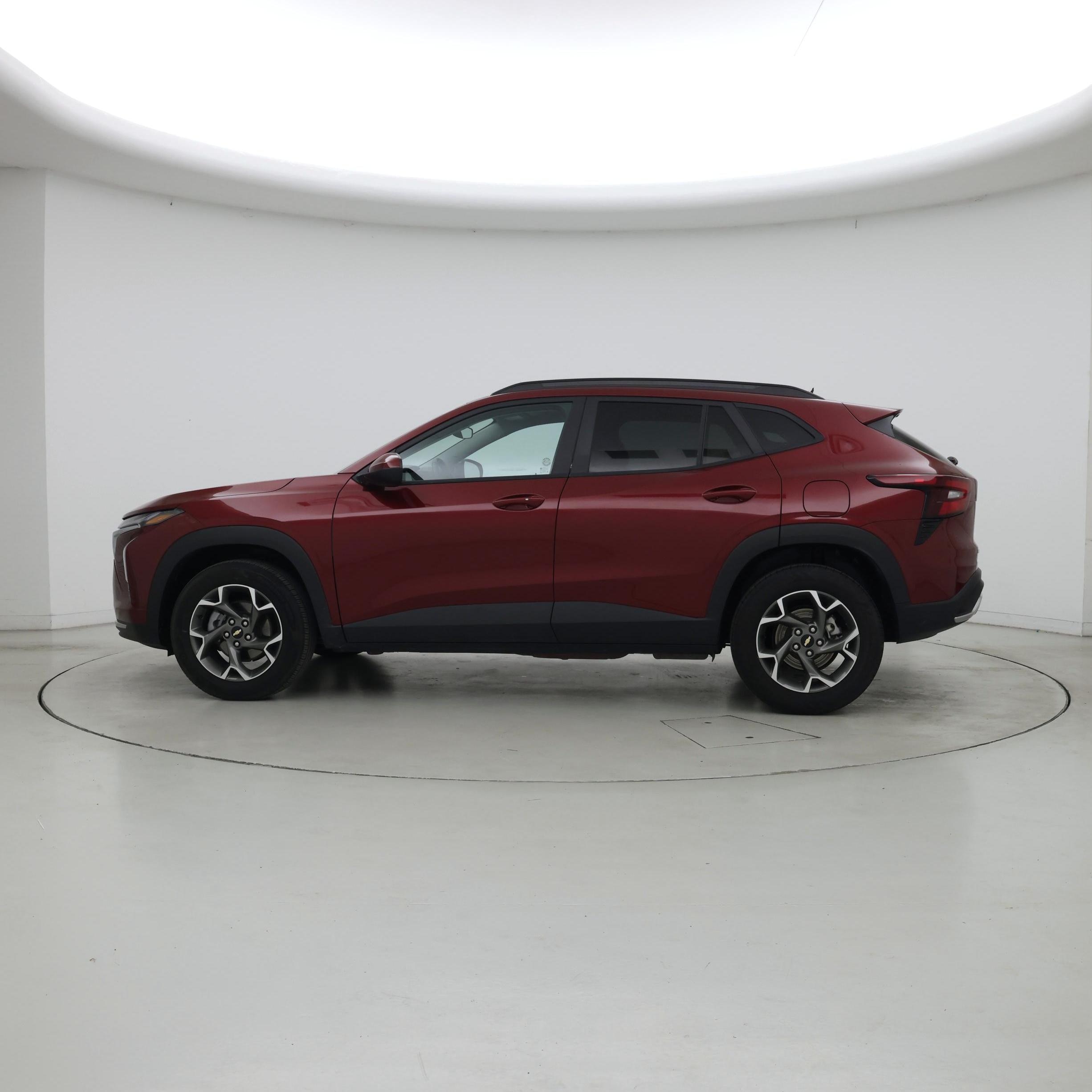 Thumbnail: 2025 Chevrolet Trax - 3