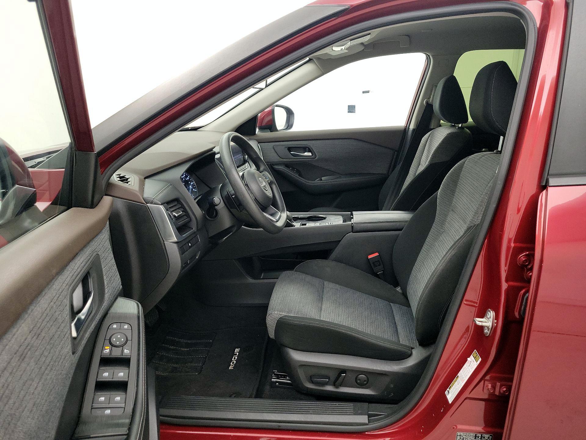 Thumbnail: 2023 Nissan Rogue - 11