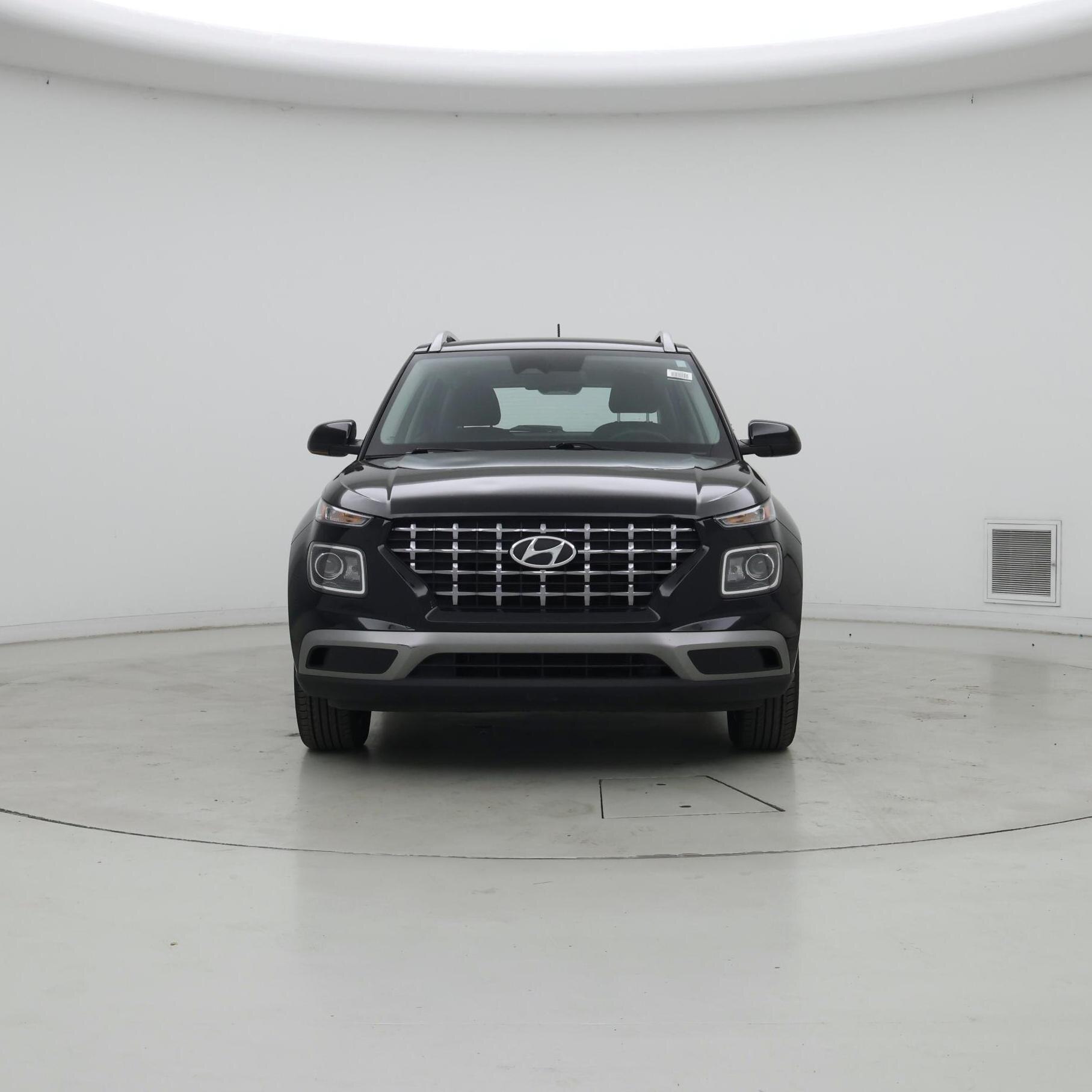 Thumbnail: 2023 Hyundai Venue - 5