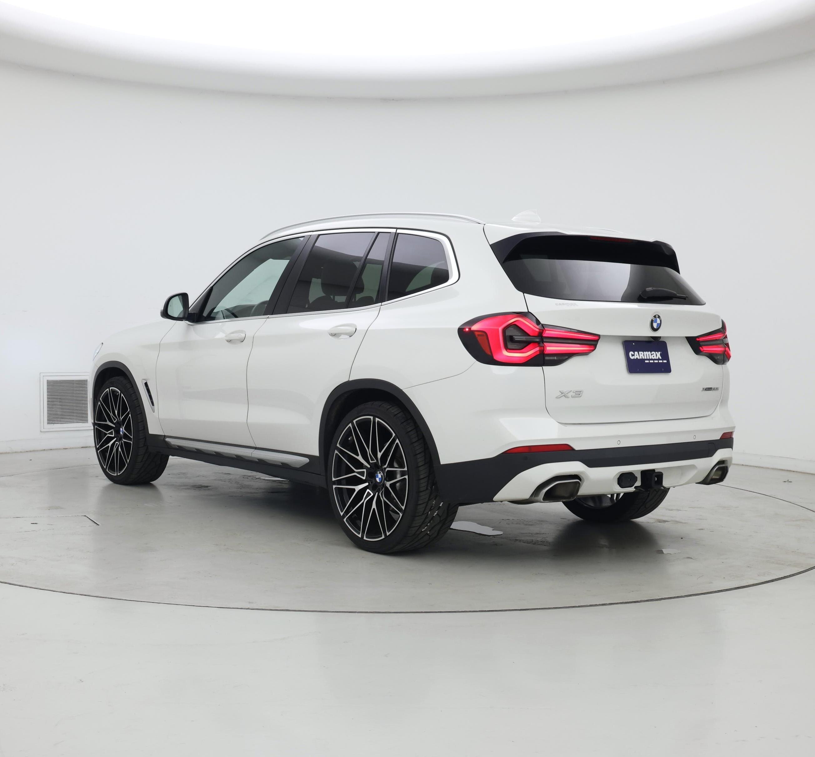 Thumbnail: 2022 BMW X3 - 2