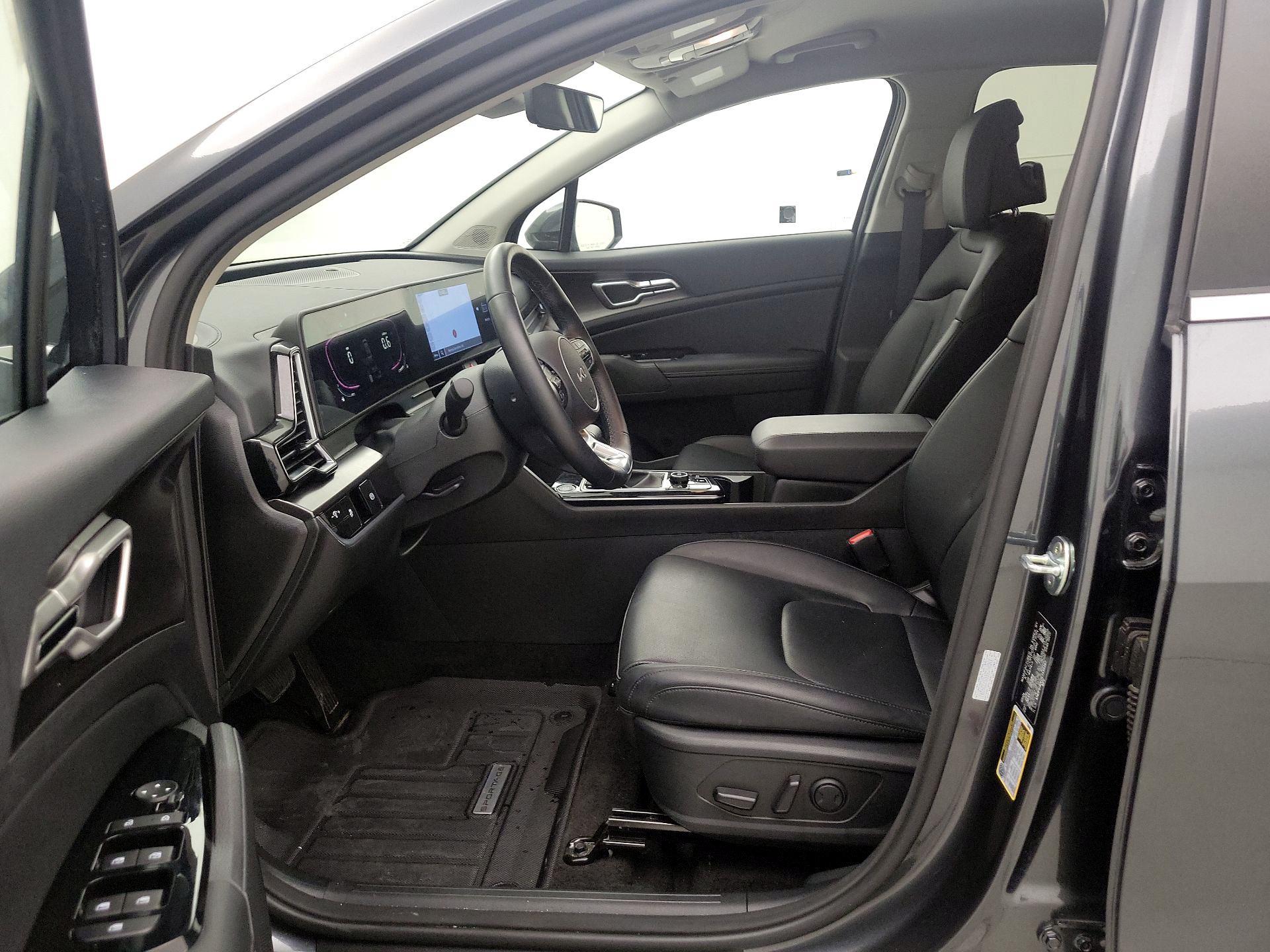Thumbnail: 2025 Kia Sportage - 11