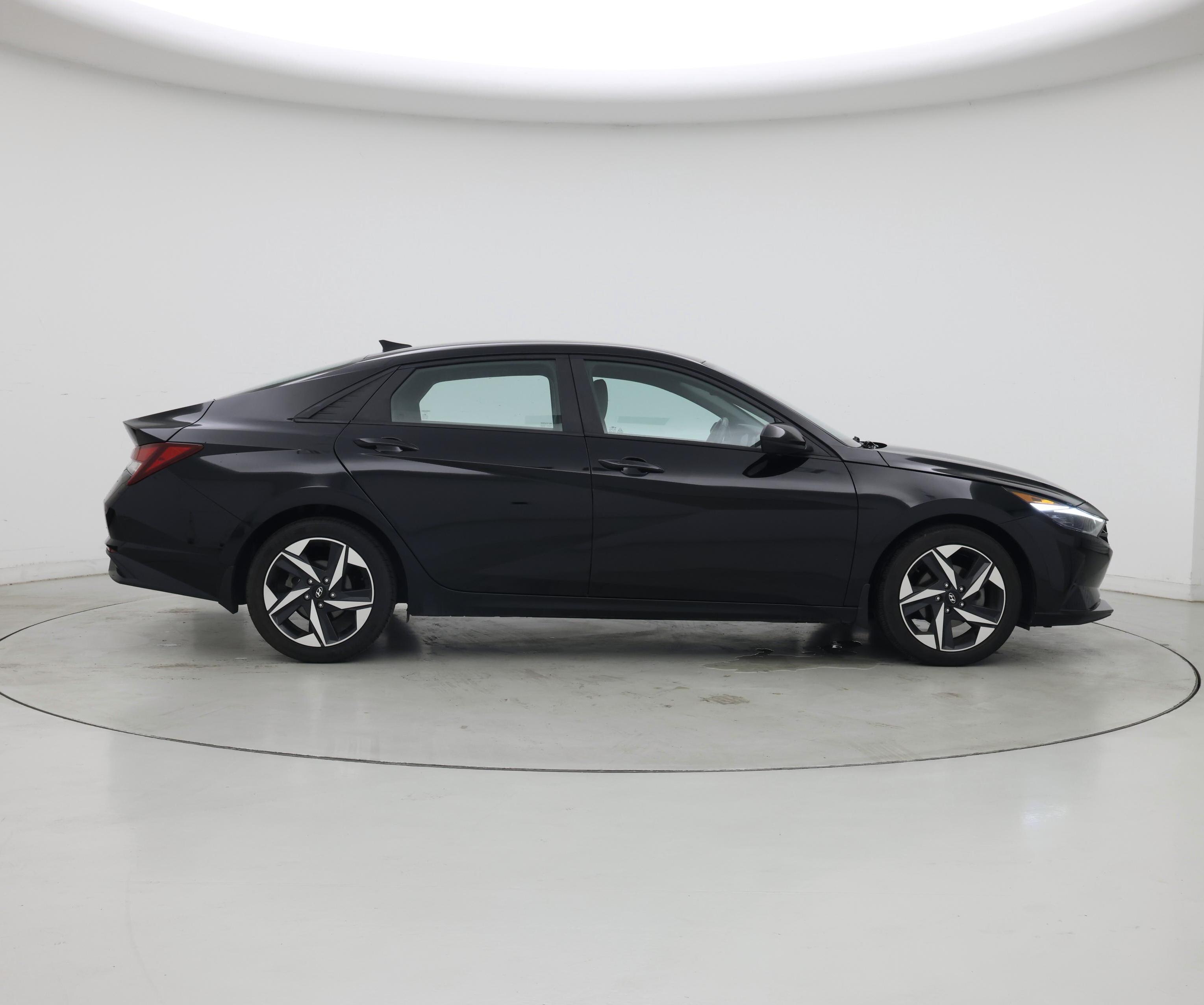 Thumbnail: 2023 Hyundai Elantra - 7