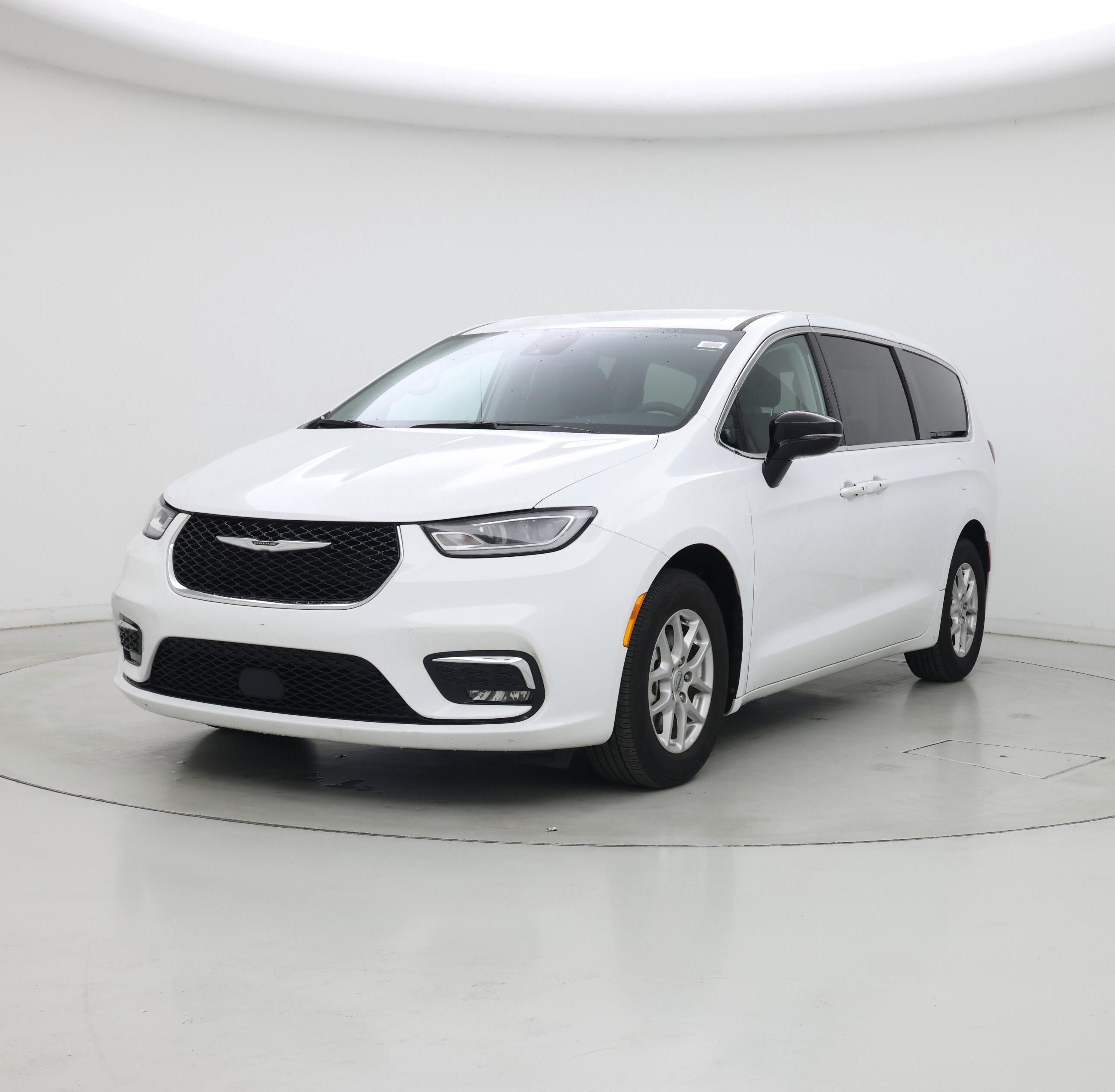 Thumbnail: 2024 Chrysler Pacifica - 4