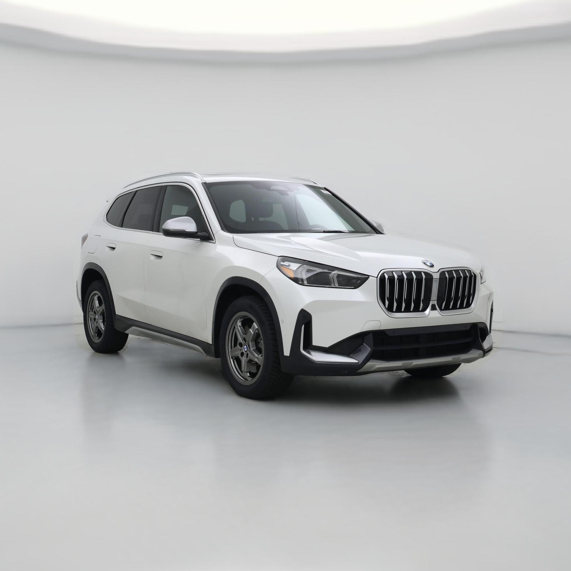 Thumbnail: 2023 BMW X1 - 1