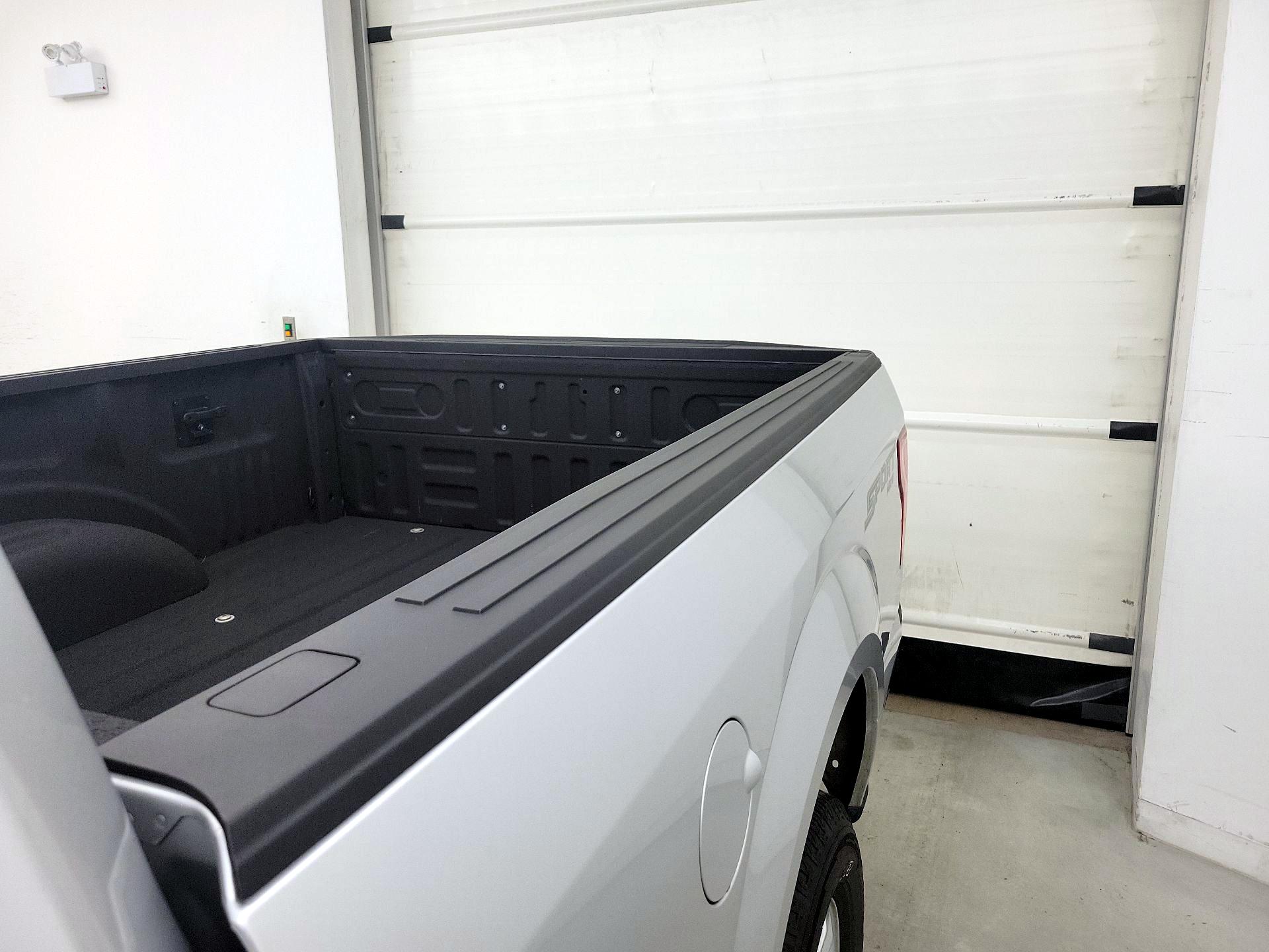 Thumbnail: 2015 Ford F-150 - 20