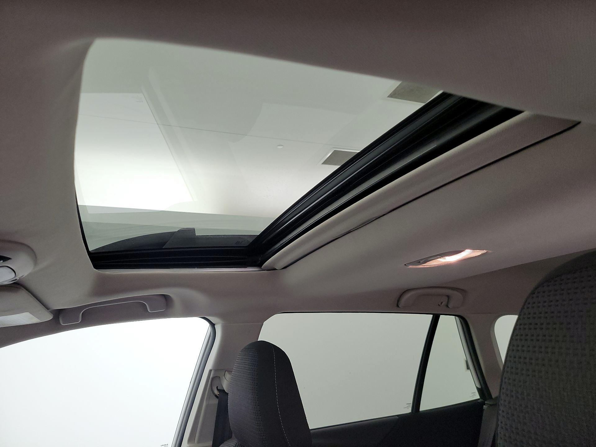 Thumbnail: 2021 Subaru Outback - 20