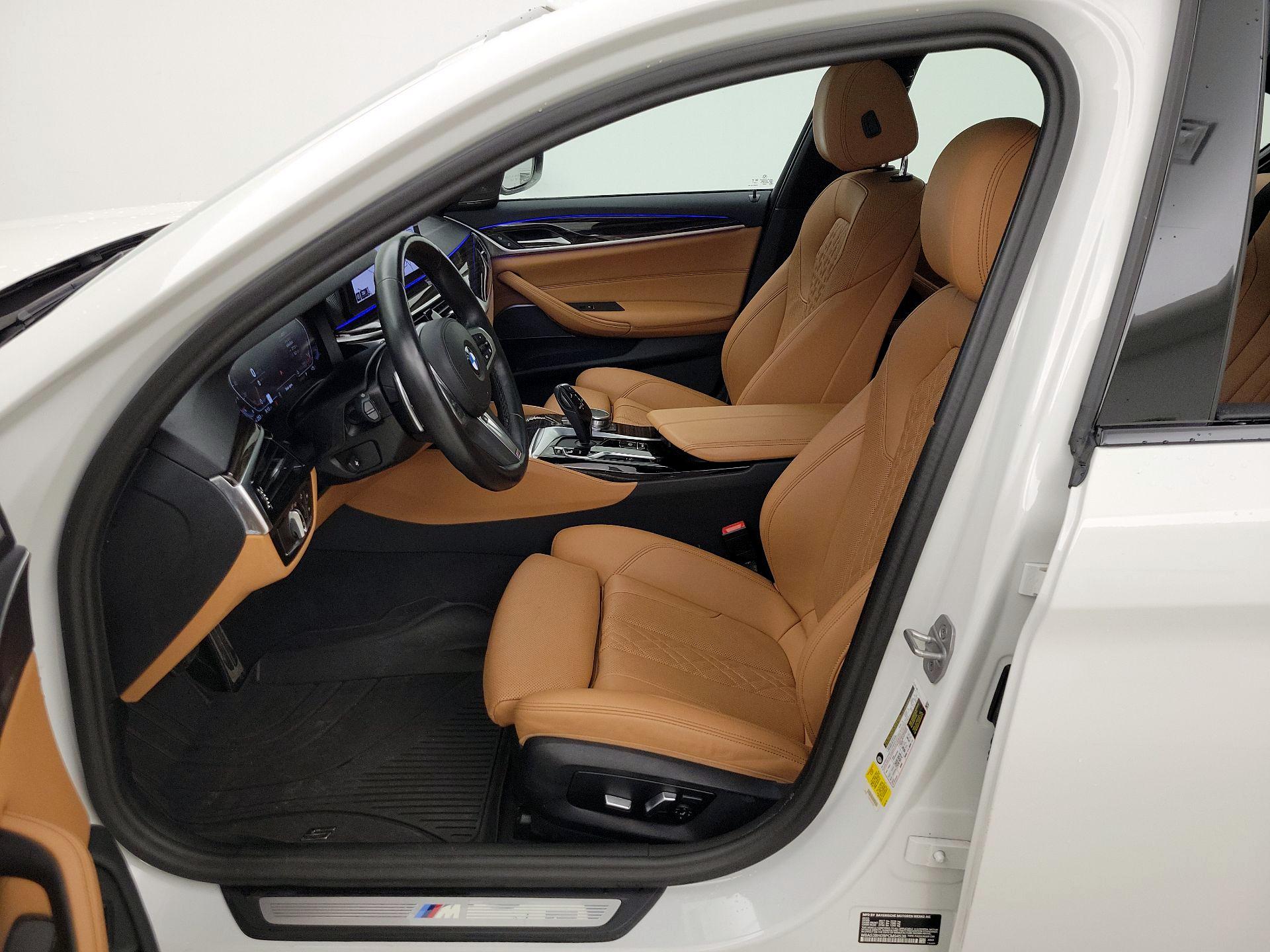Thumbnail: 2023 BMW 5 Series - 11