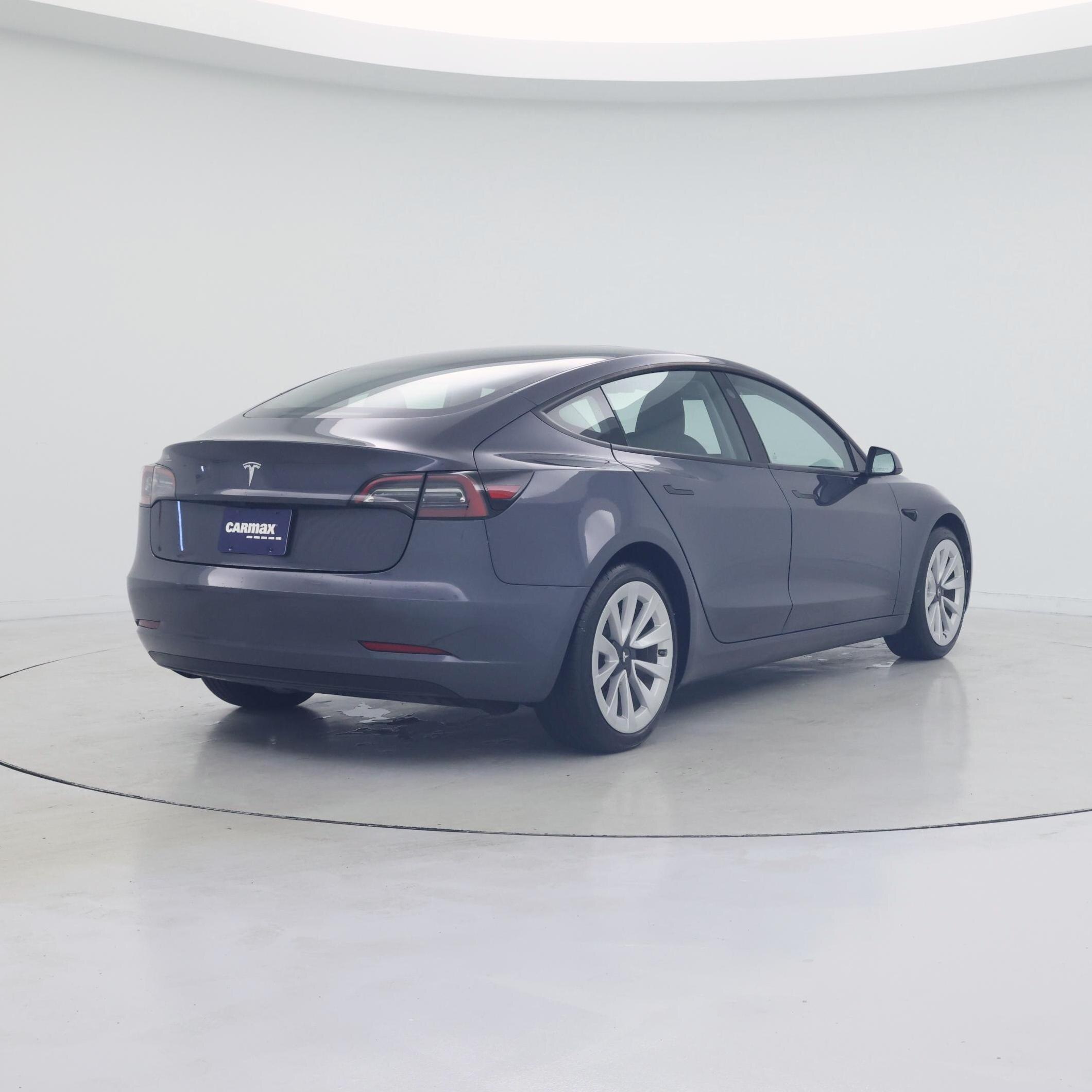 Thumbnail: 2023 Tesla Model 3 - 8