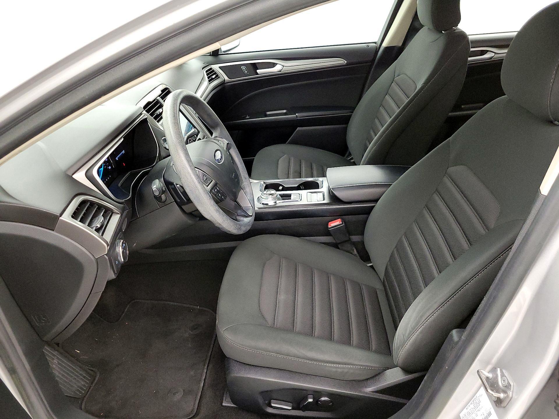 Thumbnail: 2019 Ford Fusion - 11