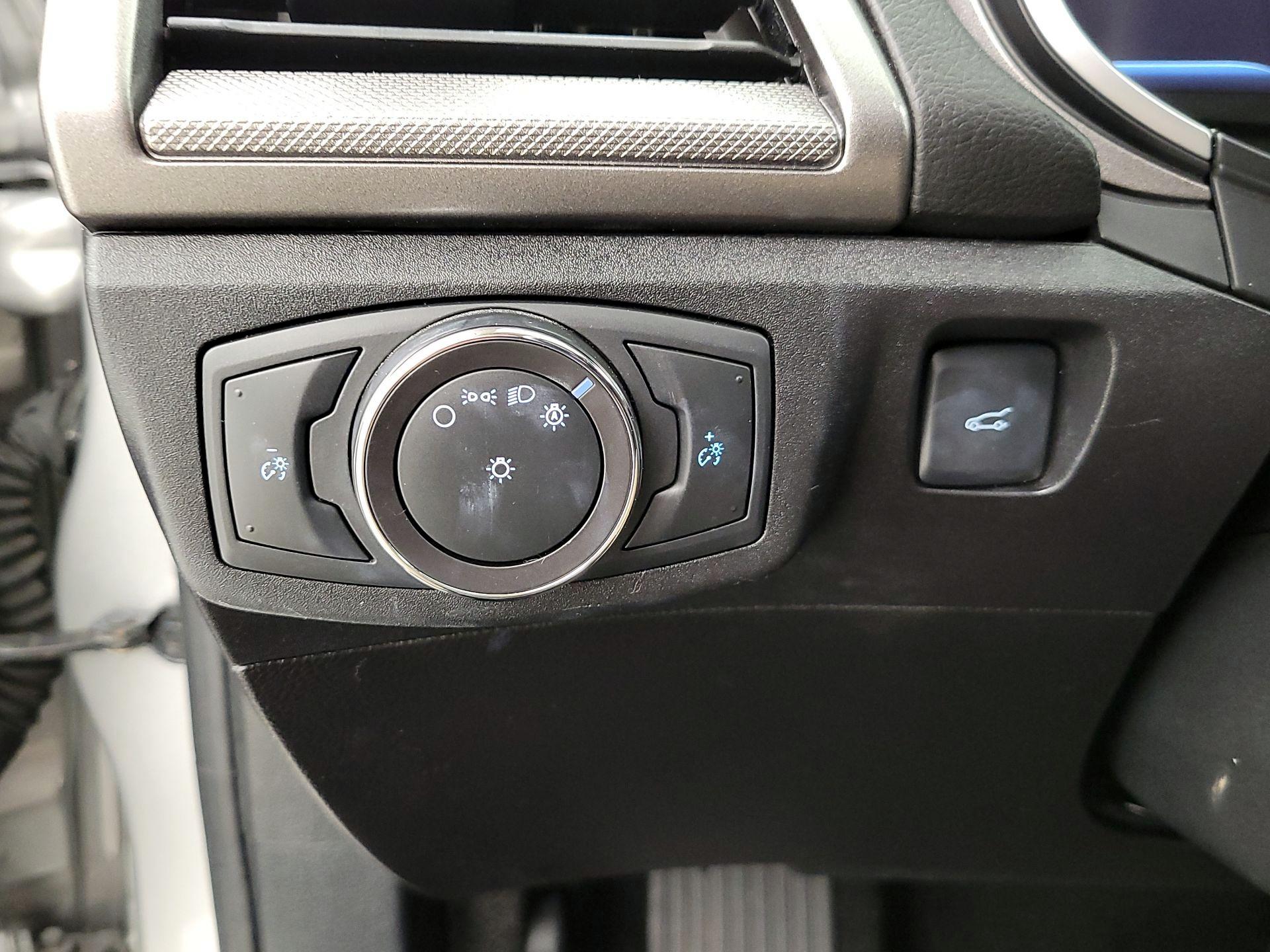 Thumbnail: 2019 Ford Fusion - 13