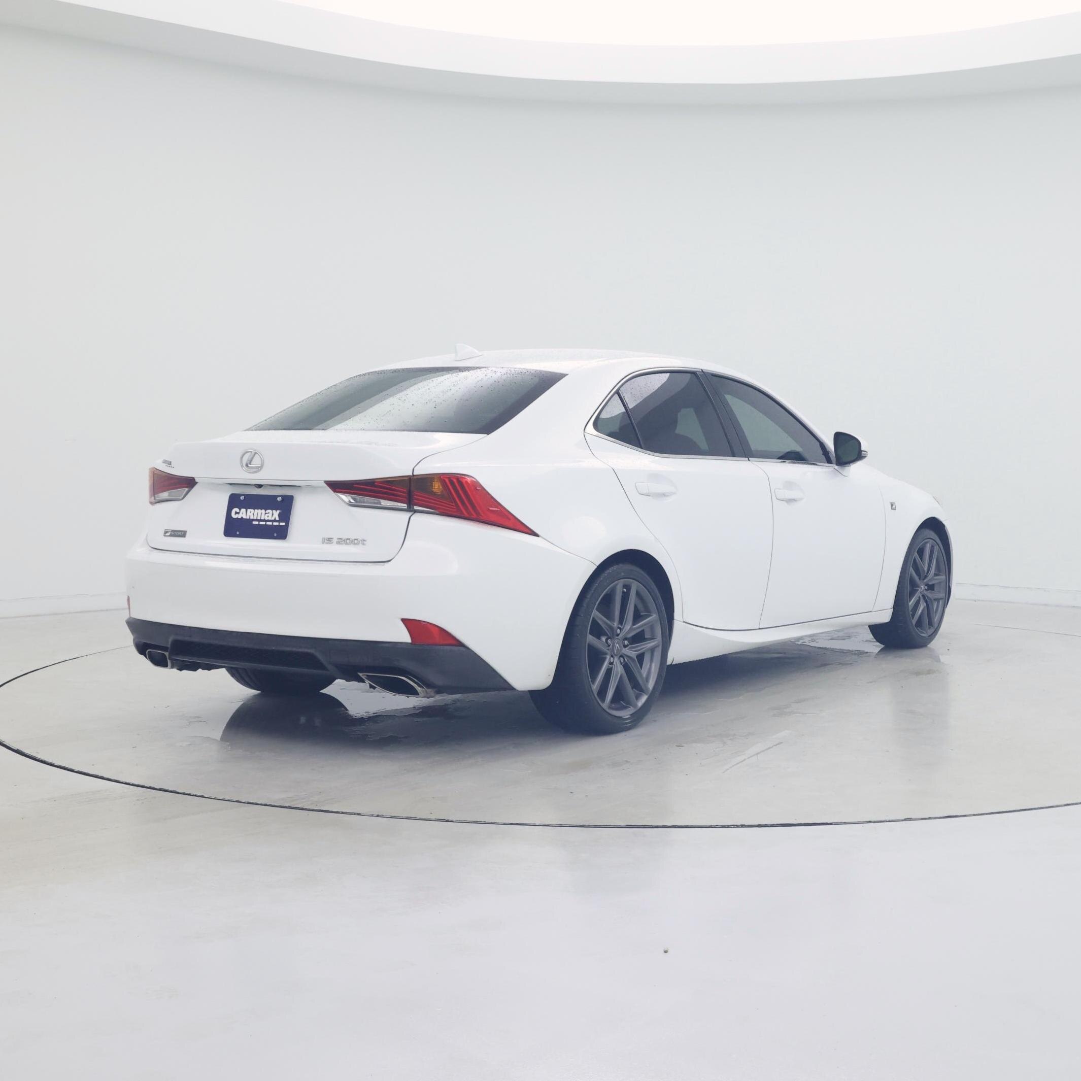 Thumbnail: 2017 Lexus IS - 8
