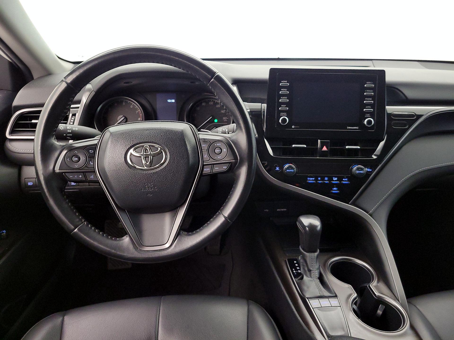 Thumbnail: 2022 Toyota Camry - 10