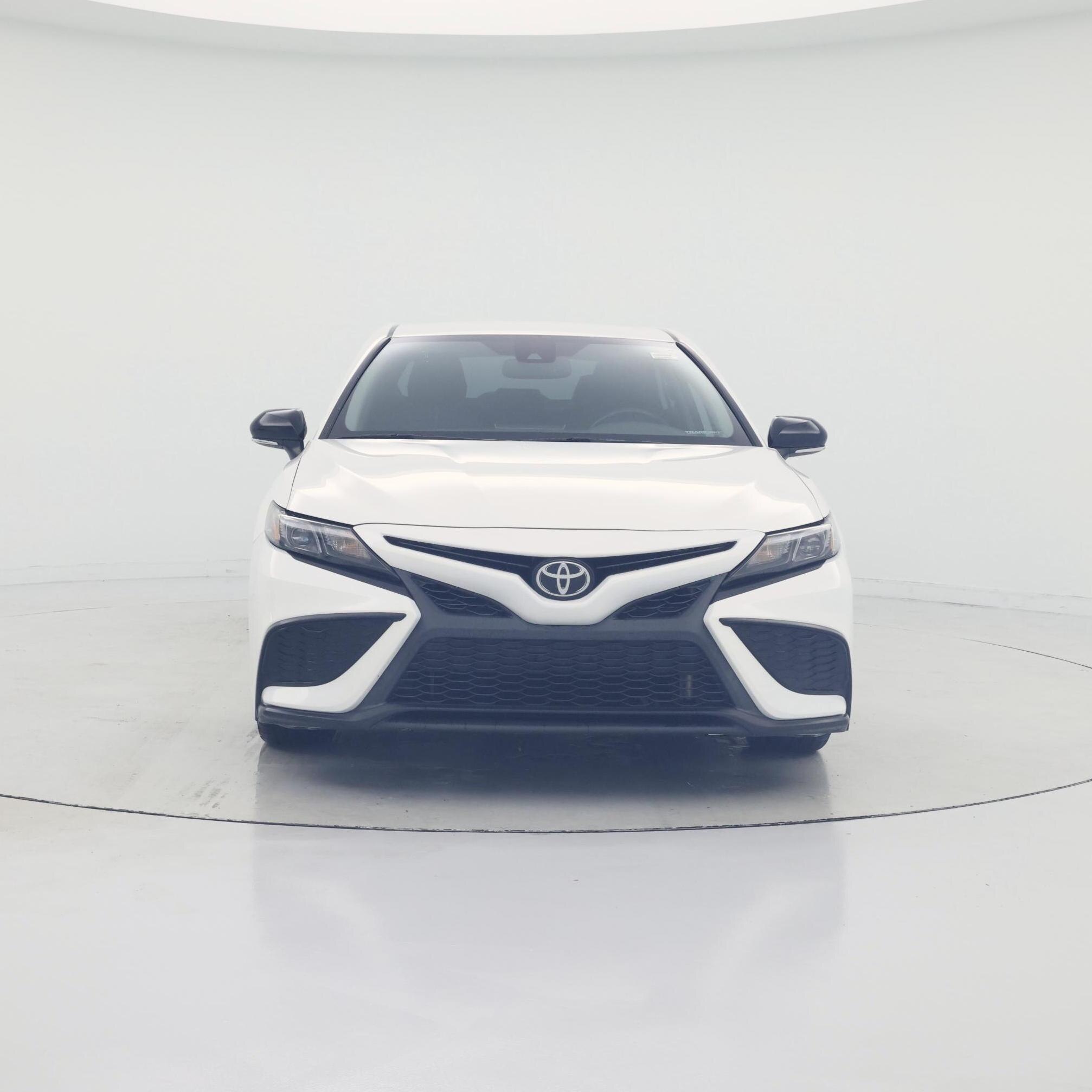 Thumbnail: 2022 Toyota Camry - 5