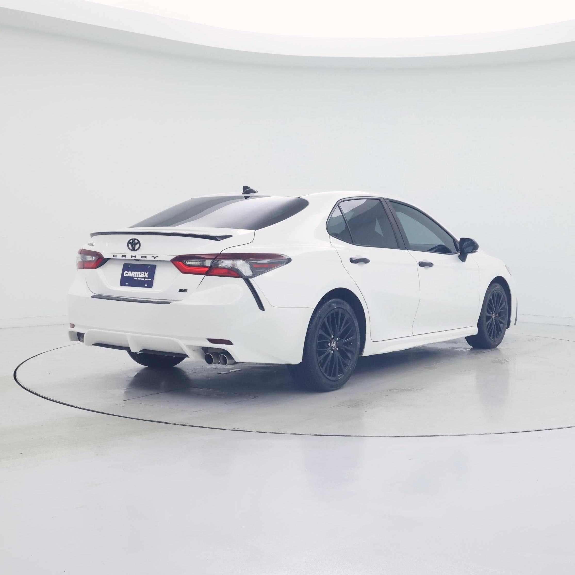 Thumbnail: 2022 Toyota Camry - 8