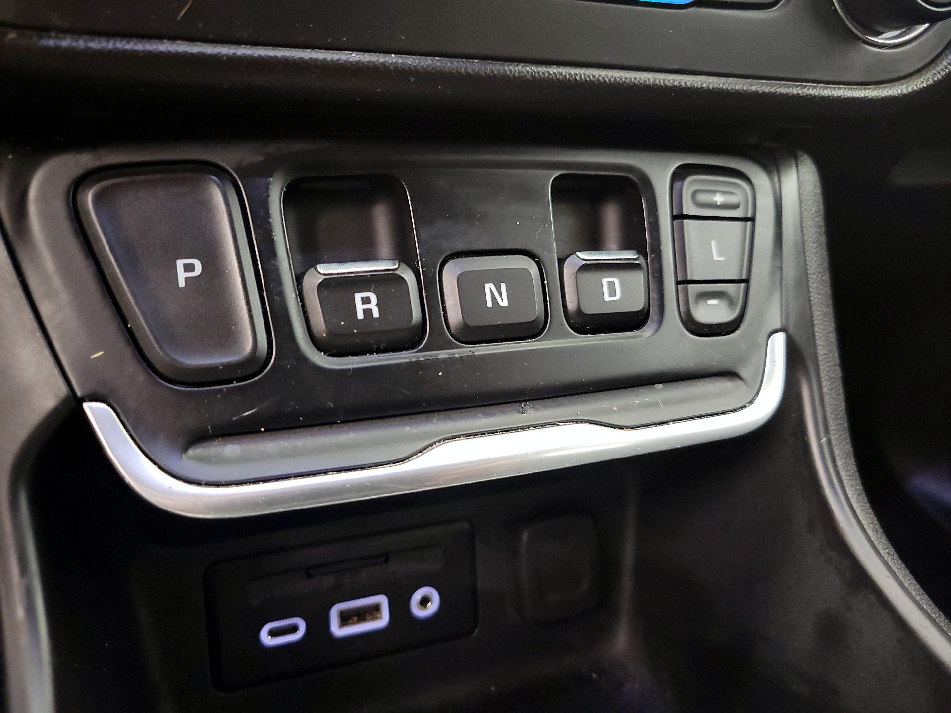 Thumbnail: 2019 GMC Terrain - 17