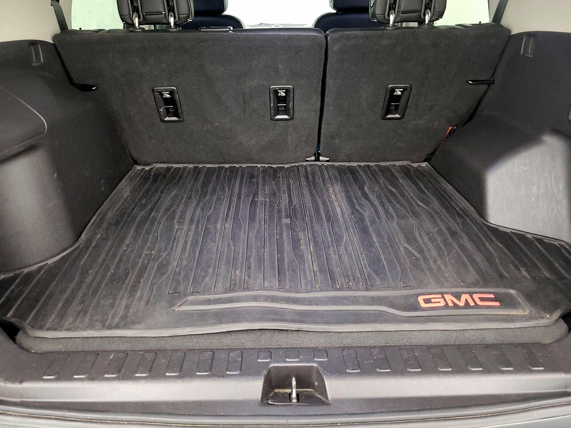 Thumbnail: 2019 GMC Terrain - 20