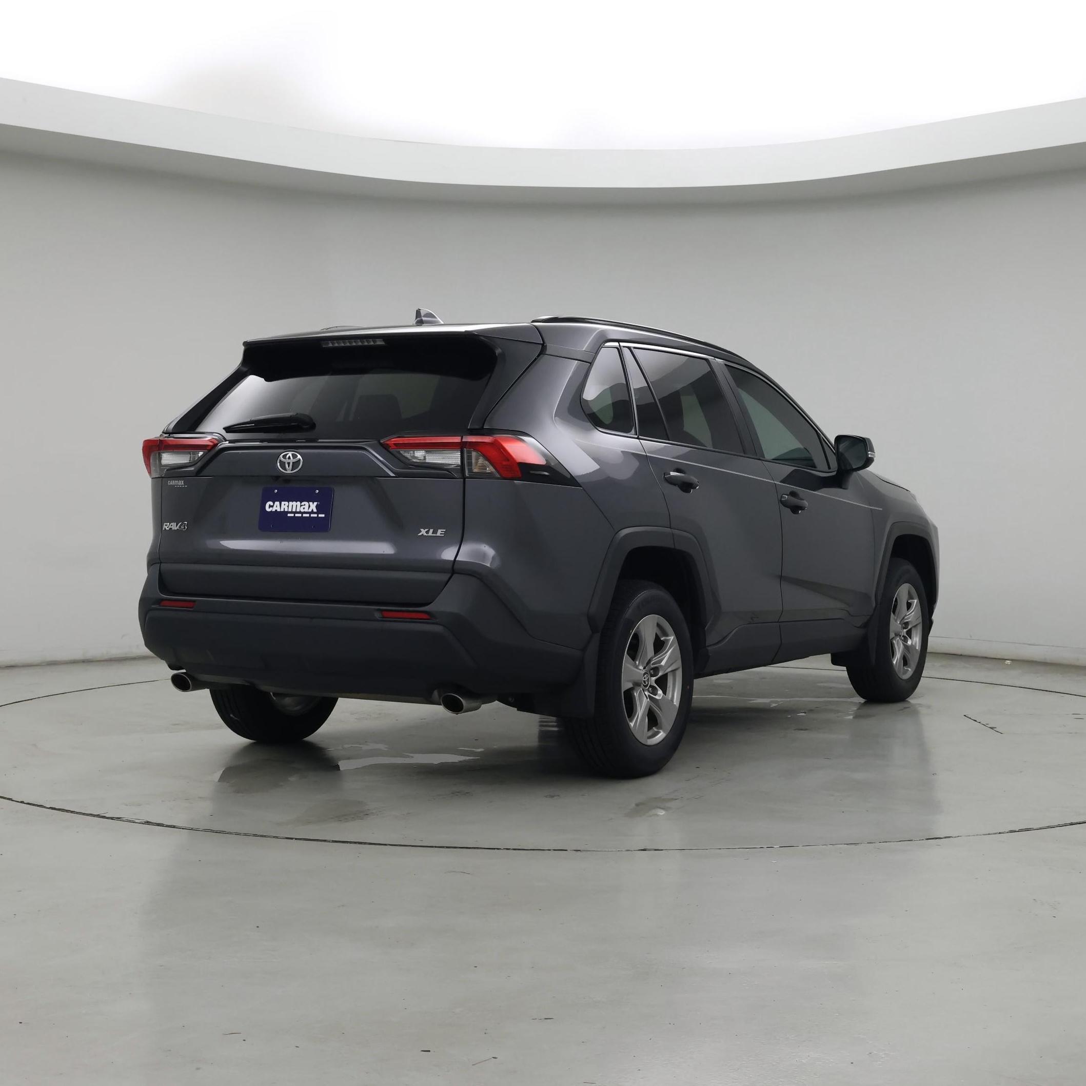Thumbnail: 2024 Toyota RAV4 - 8