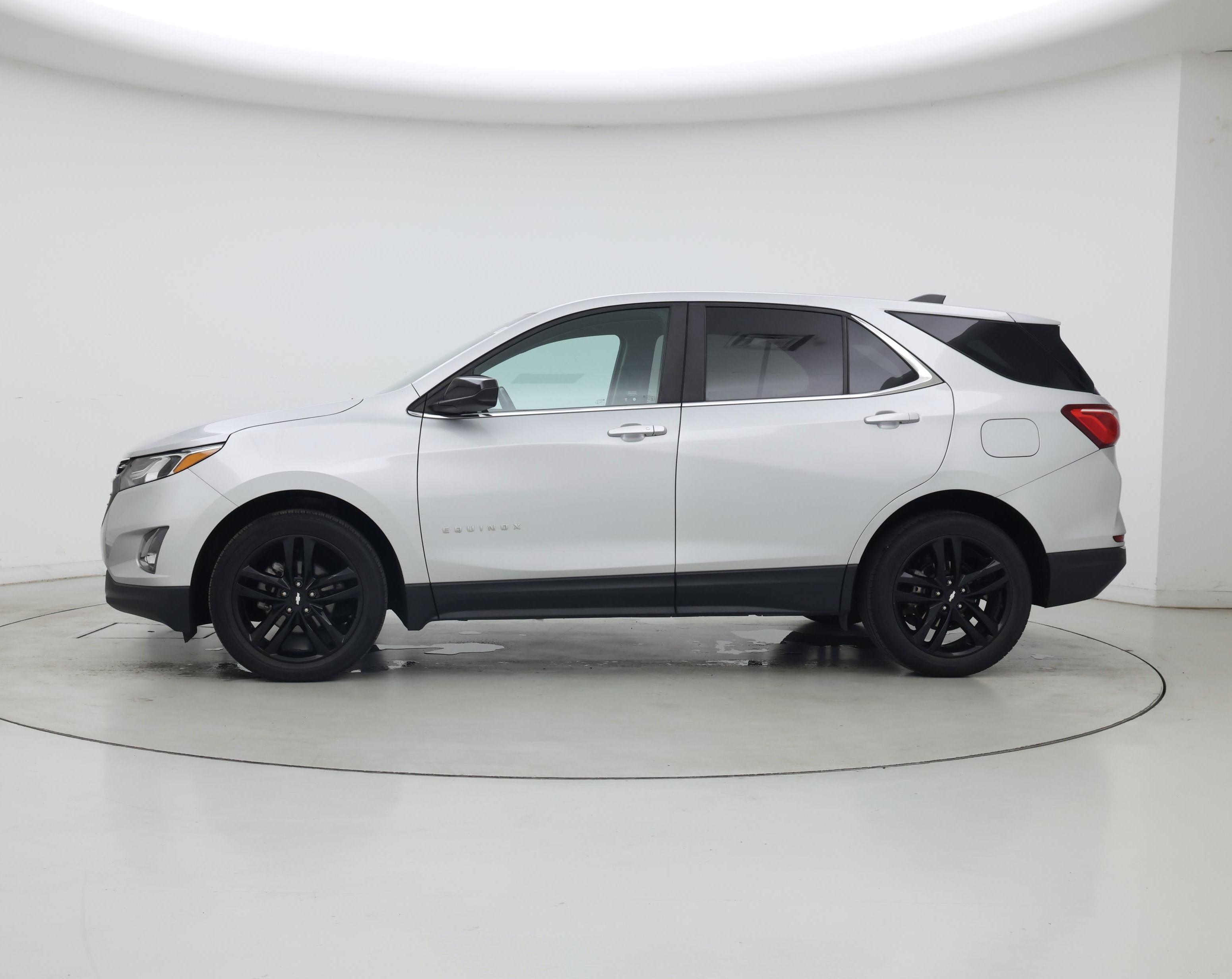 Thumbnail: 2021 Chevrolet Equinox - 3