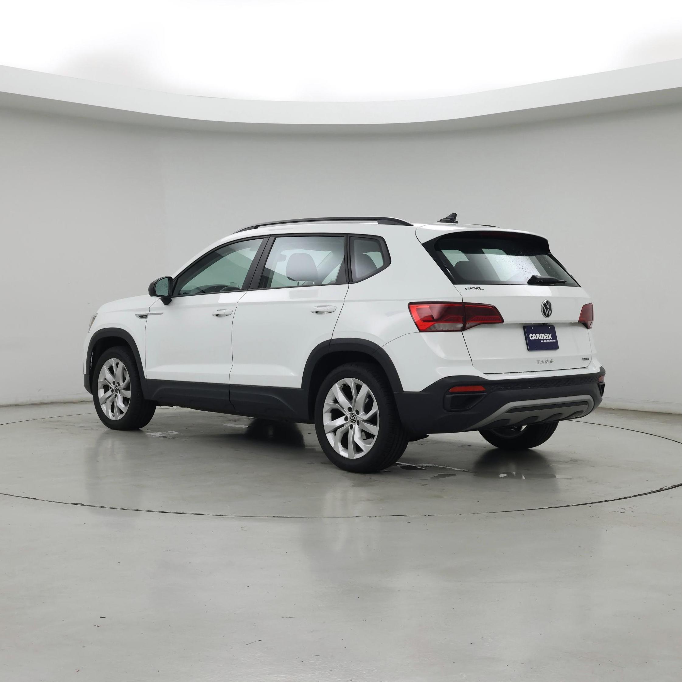 Thumbnail: 2023 Volkswagen Taos - 2