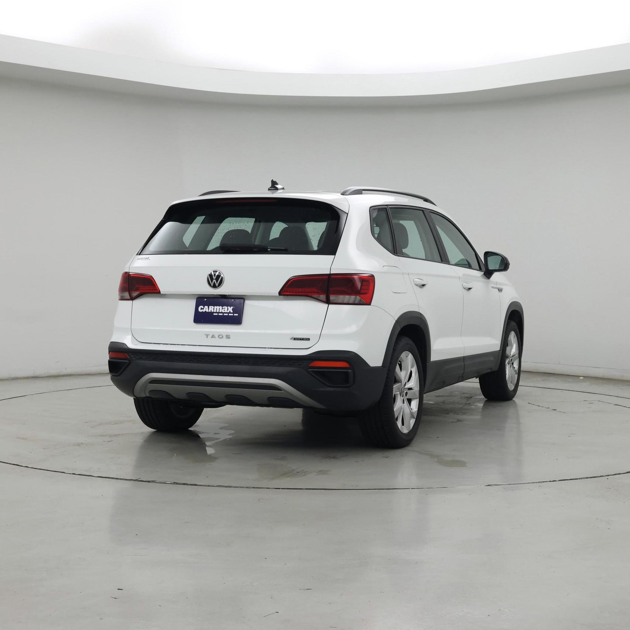 Thumbnail: 2023 Volkswagen Taos - 8