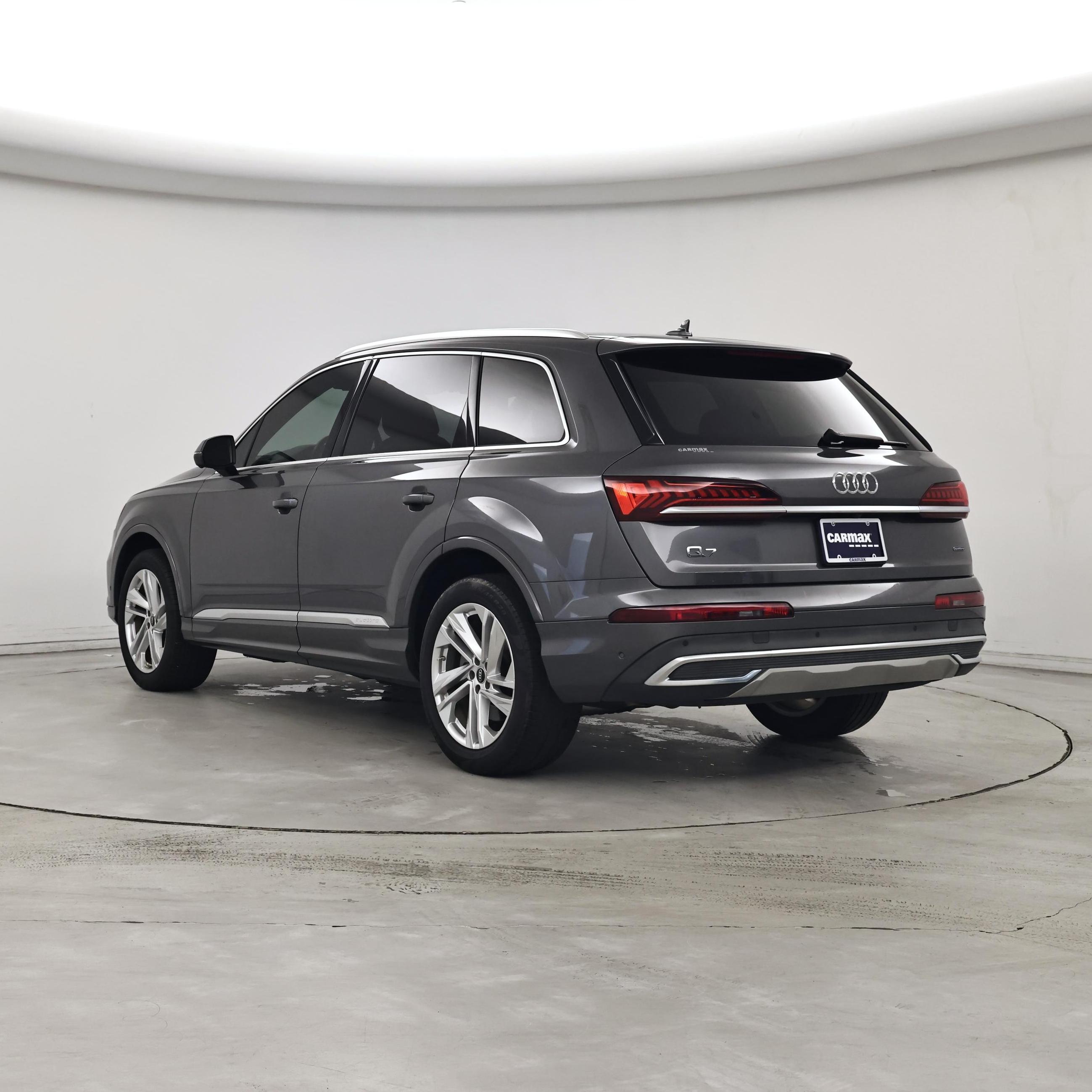 Thumbnail: 2023 Audi Q7 - 2