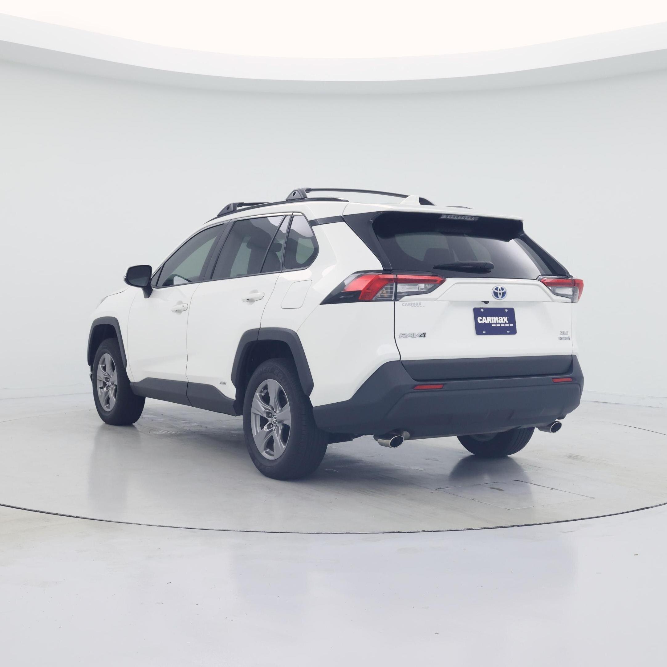 Thumbnail: 2024 Toyota RAV4 - 2