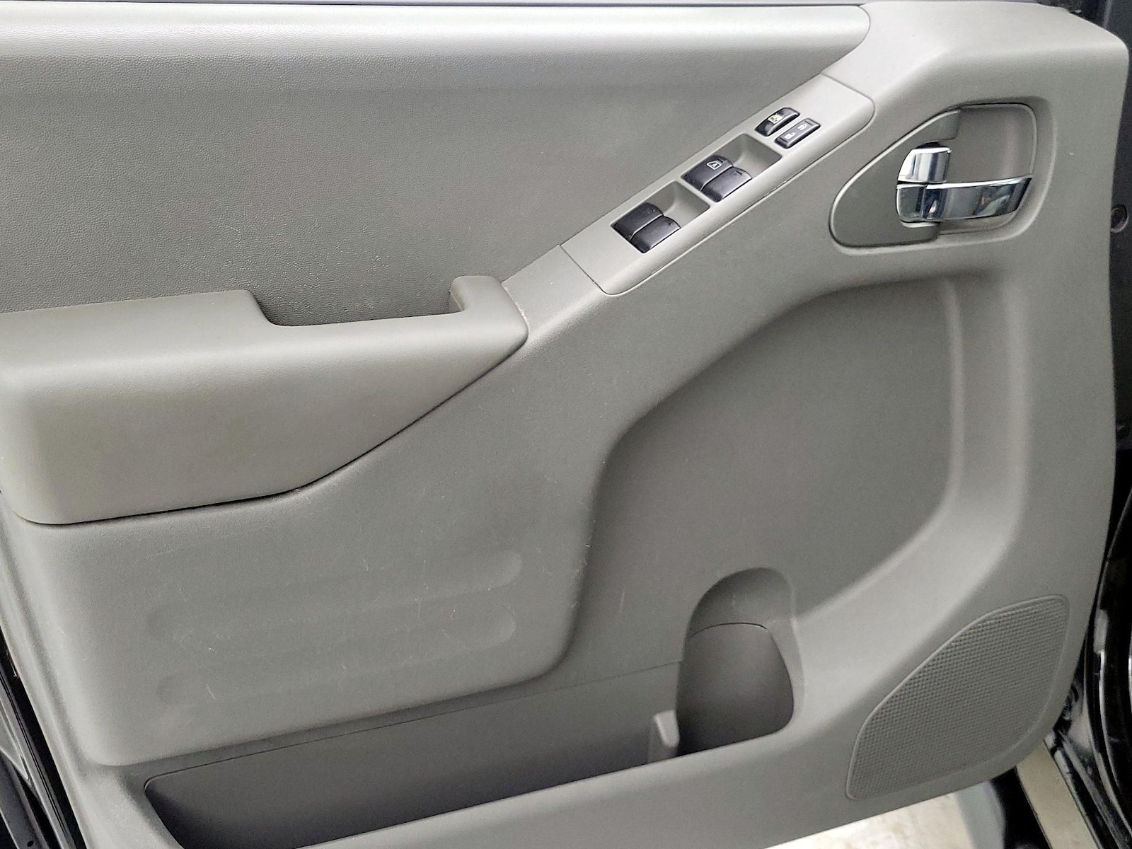 2016 Nissan Frontier SV - Photo 13