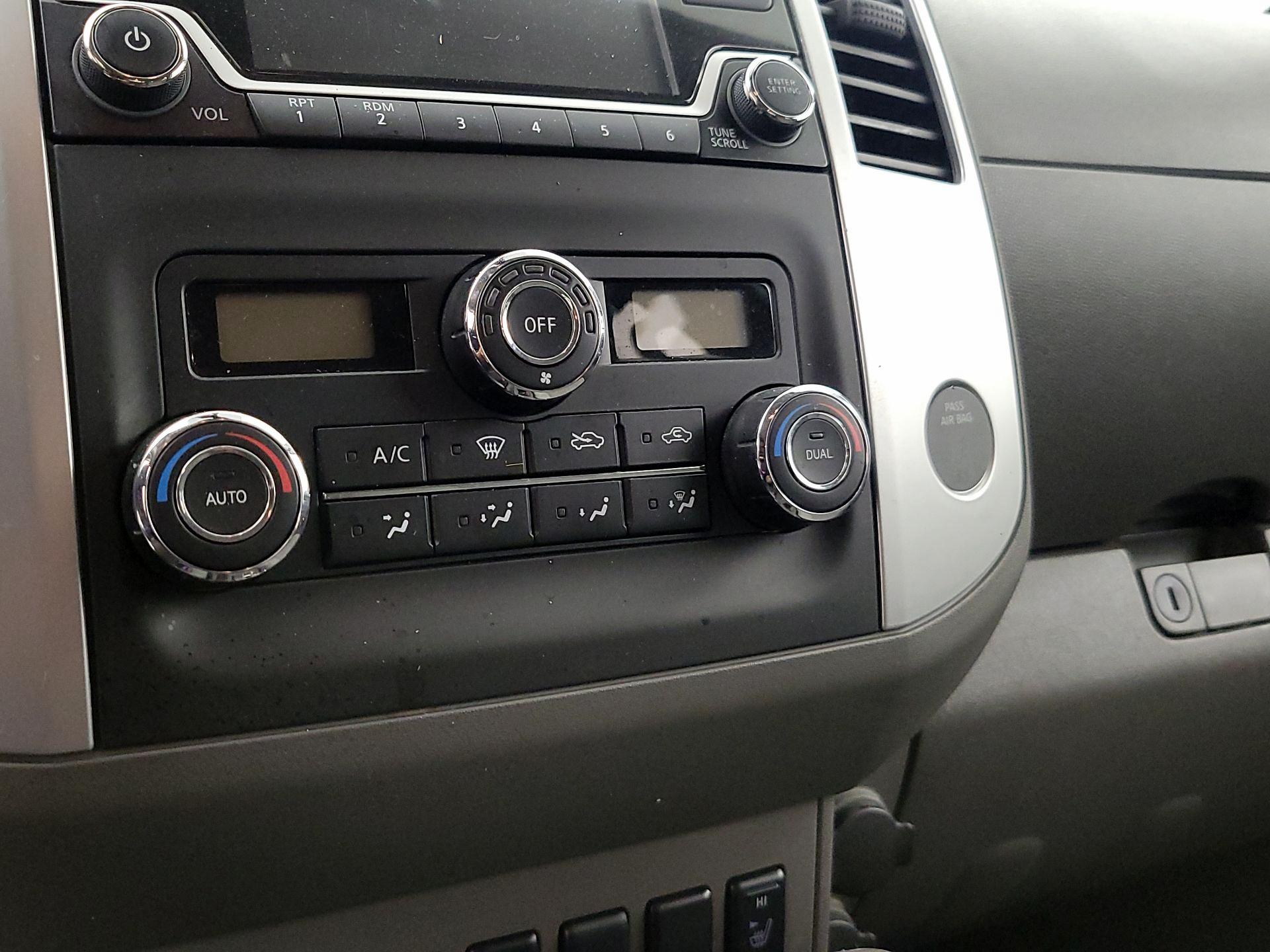Thumbnail: 2016 Nissan Frontier - 16