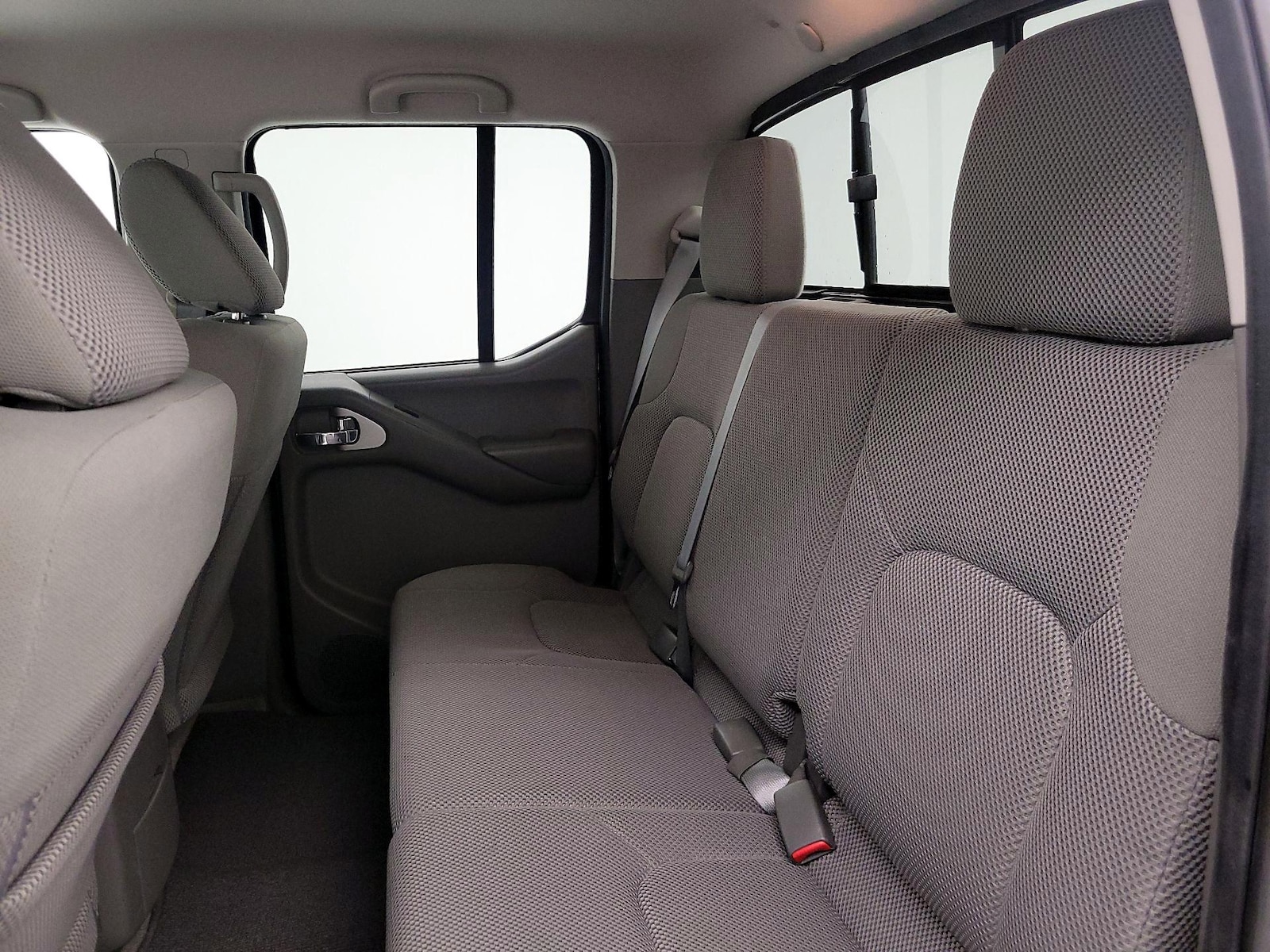 2016 Nissan Frontier SV - Photo 20