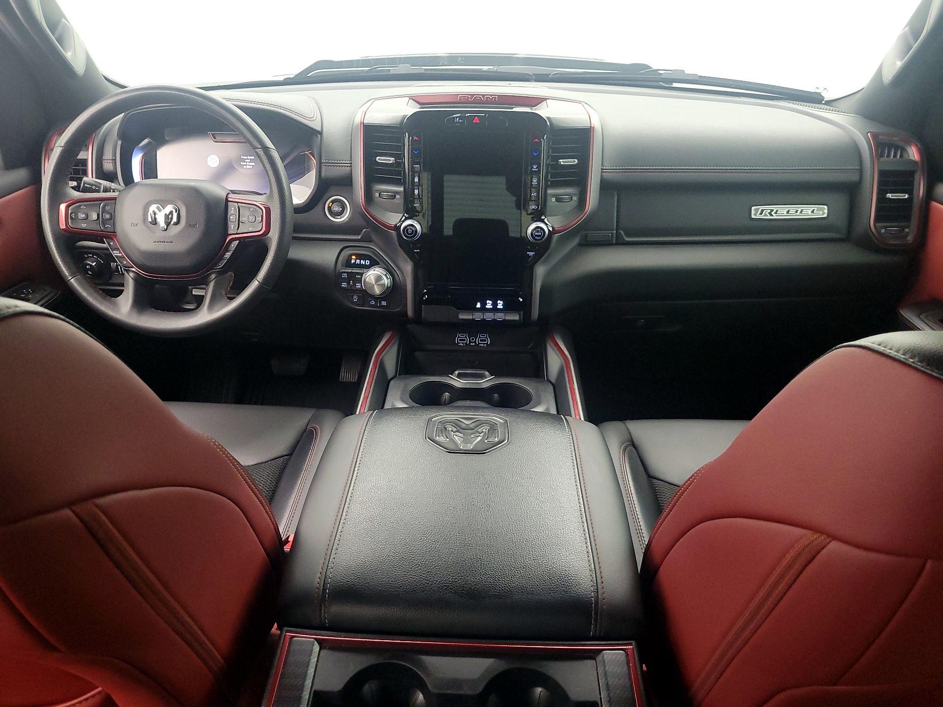 Thumbnail: 2025 RAM 1500 - 9