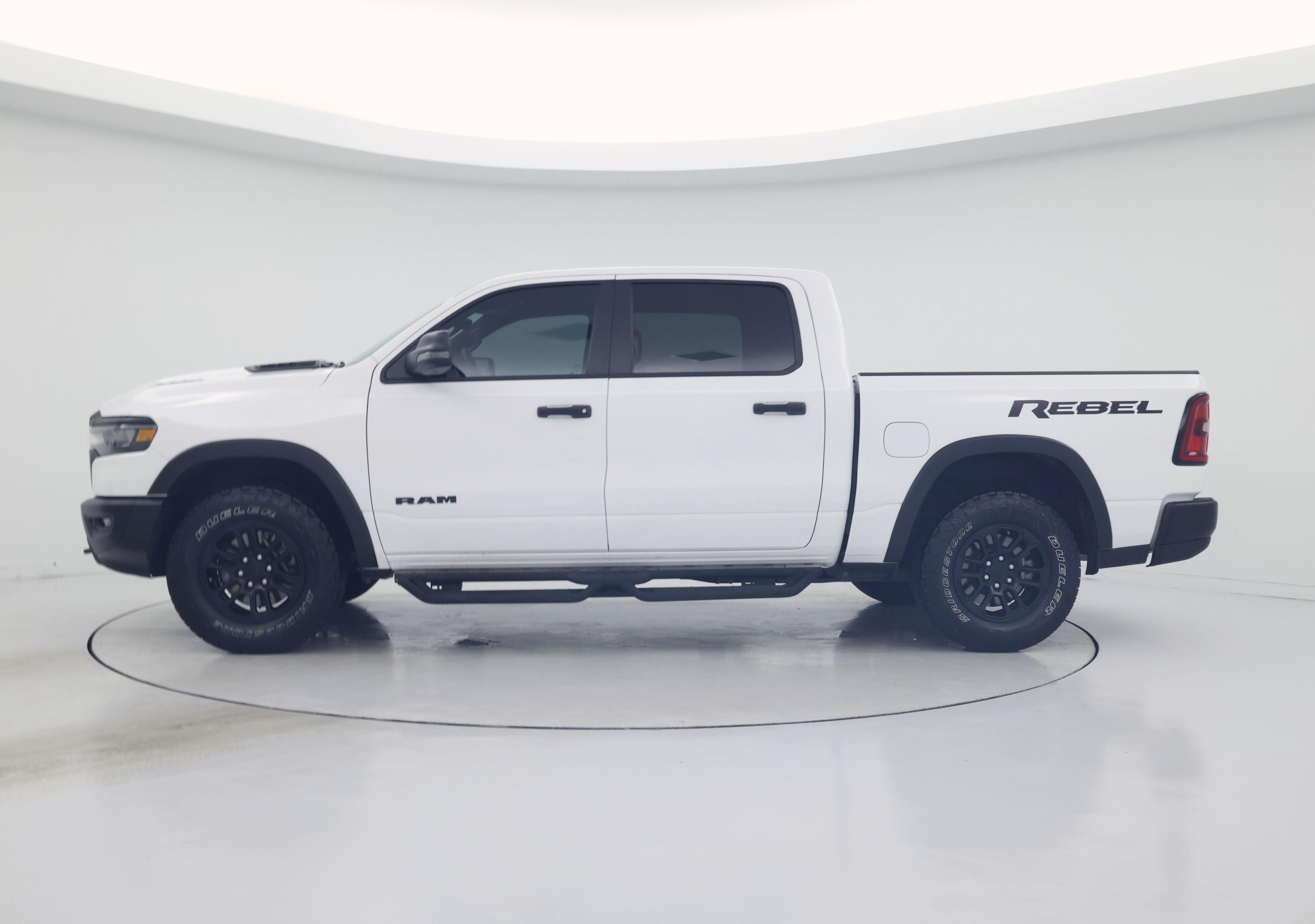Thumbnail: 2025 RAM 1500 - 3