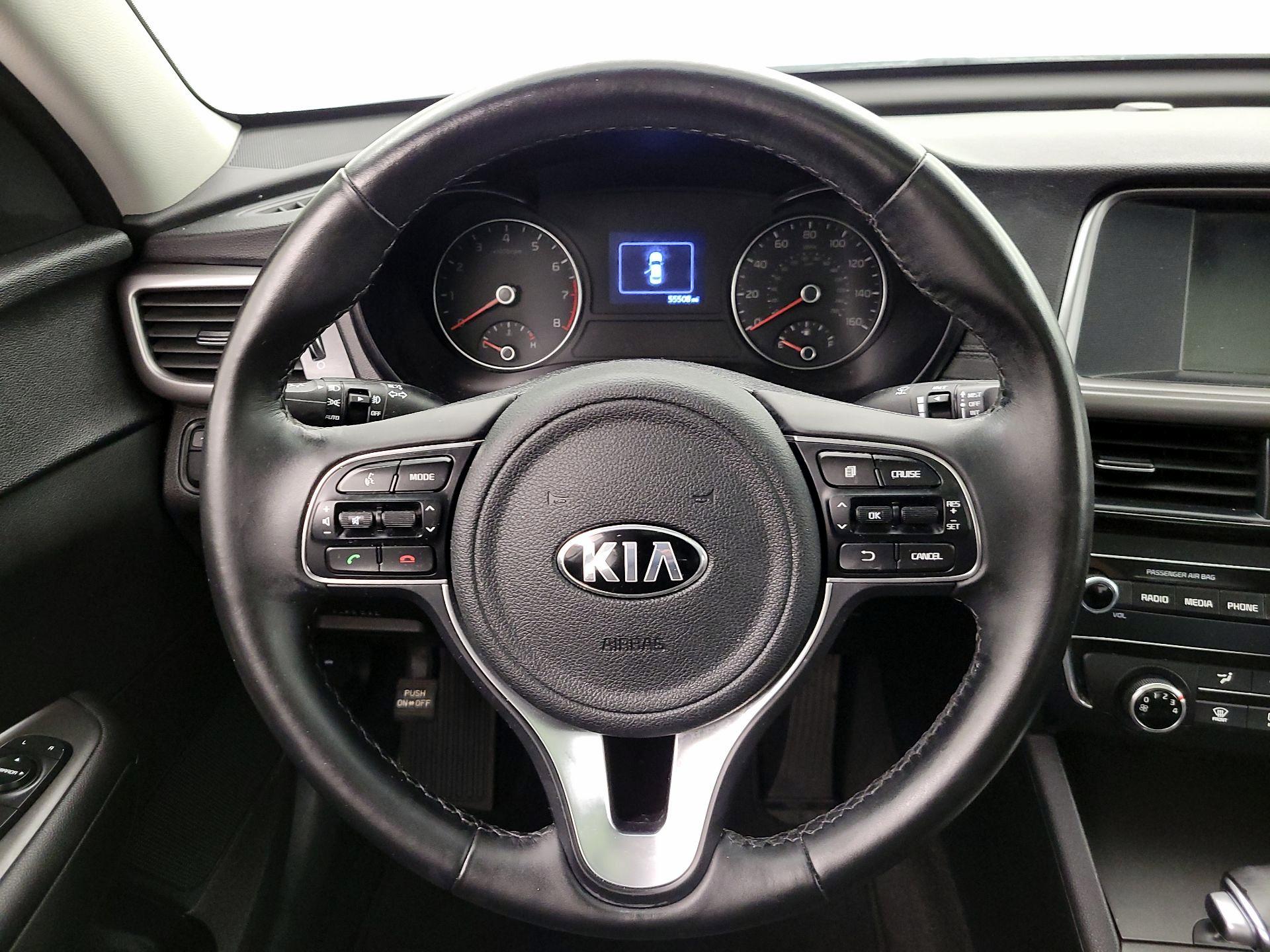 Thumbnail: 2018 Kia Optima - 10