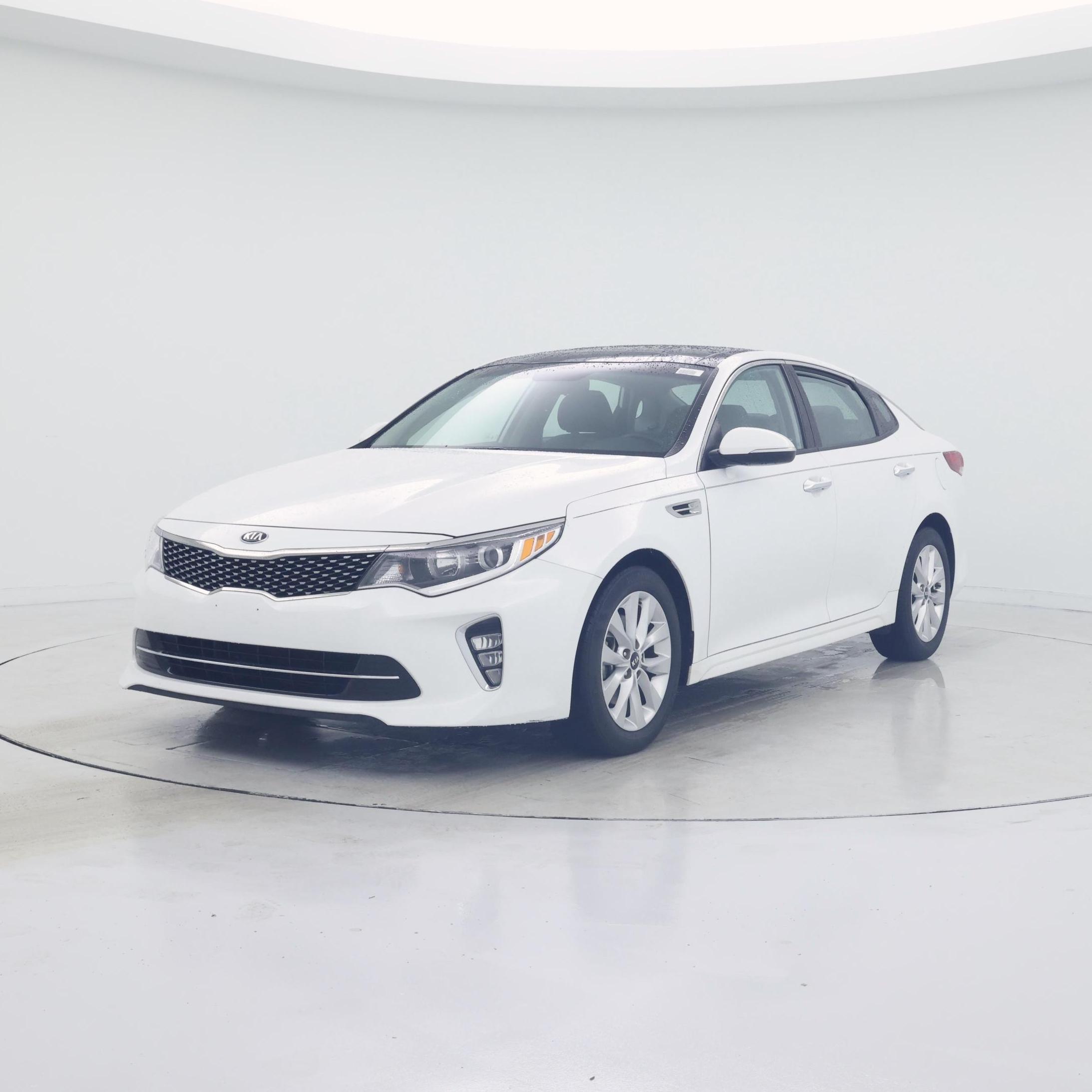 Thumbnail: 2018 Kia Optima - 4