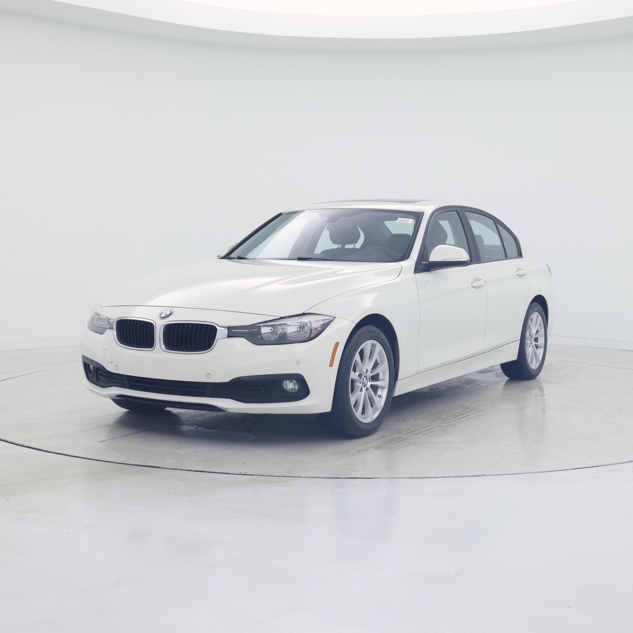 Thumbnail: 2017 BMW 3 Series - 4