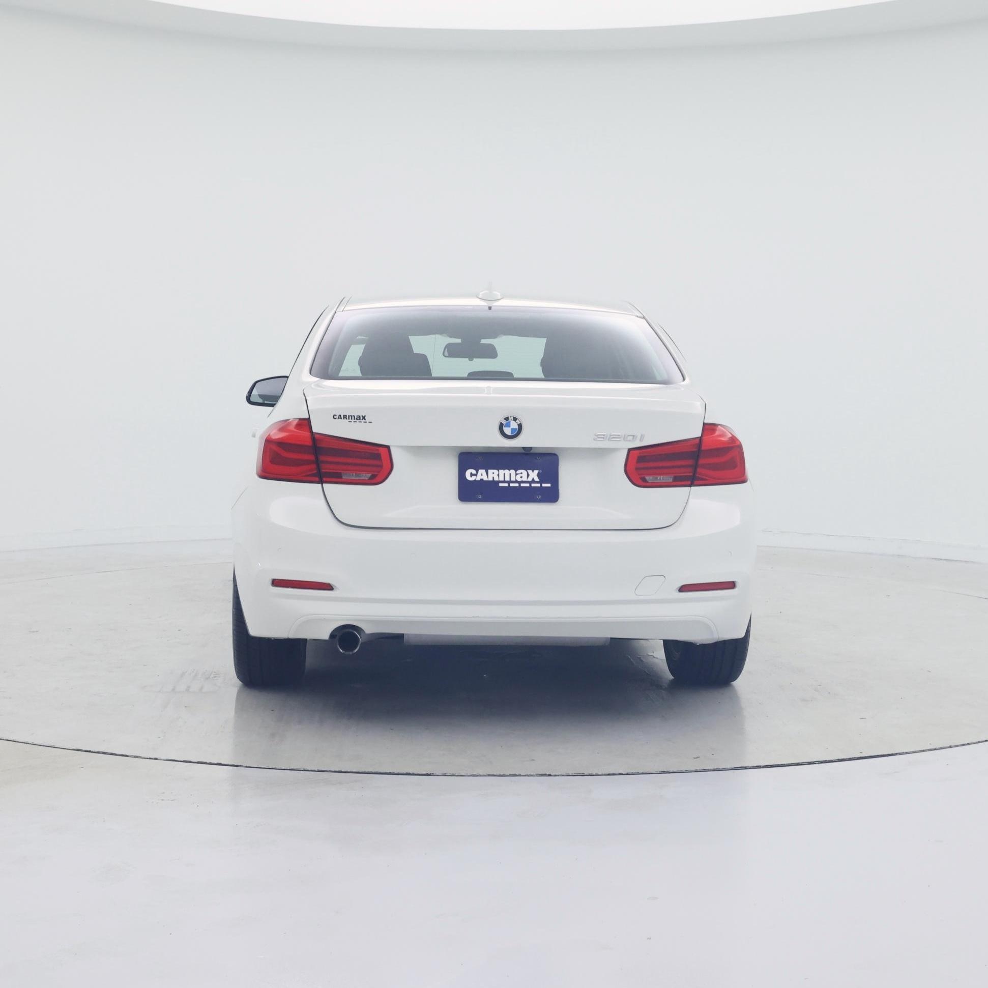 Thumbnail: 2017 BMW 3 Series - 6