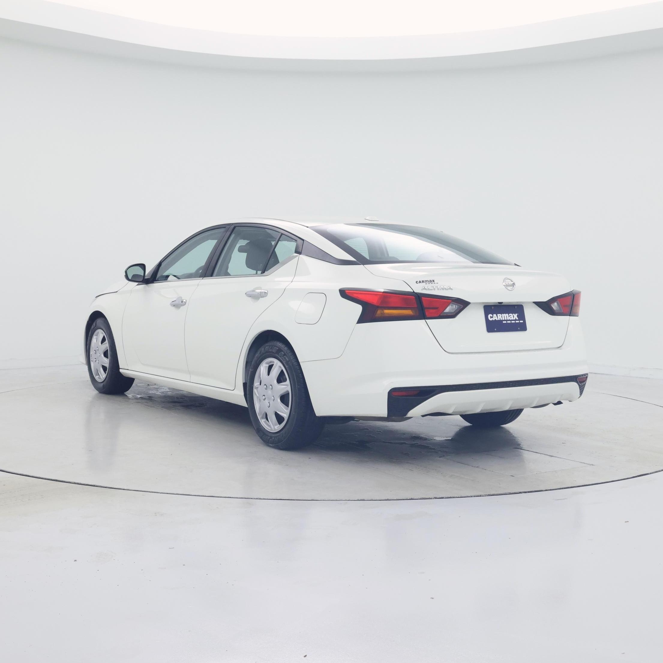 Thumbnail: 2020 Nissan Altima - 2