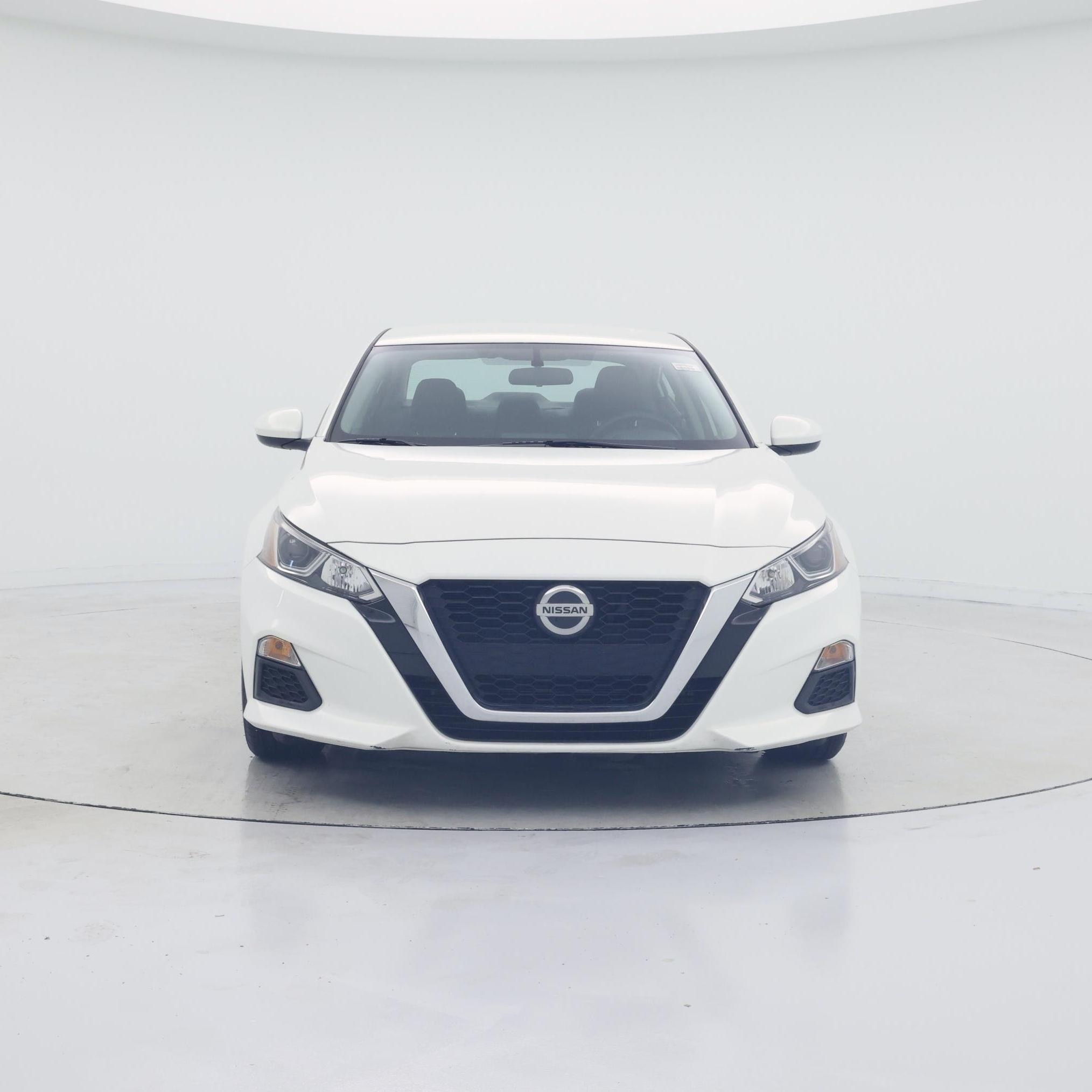 Thumbnail: 2020 Nissan Altima - 5